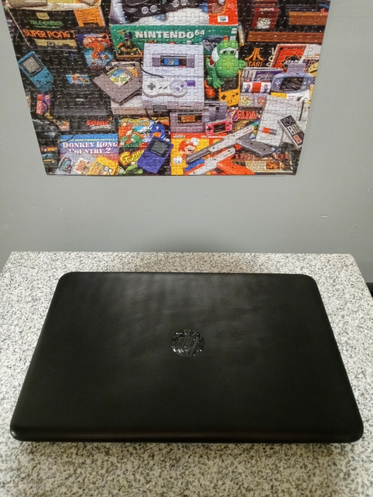 HP 15-af012nr Notebook 15.6″ AMD E1-6105 8GB / 240 GB Windows 10 w/Charger