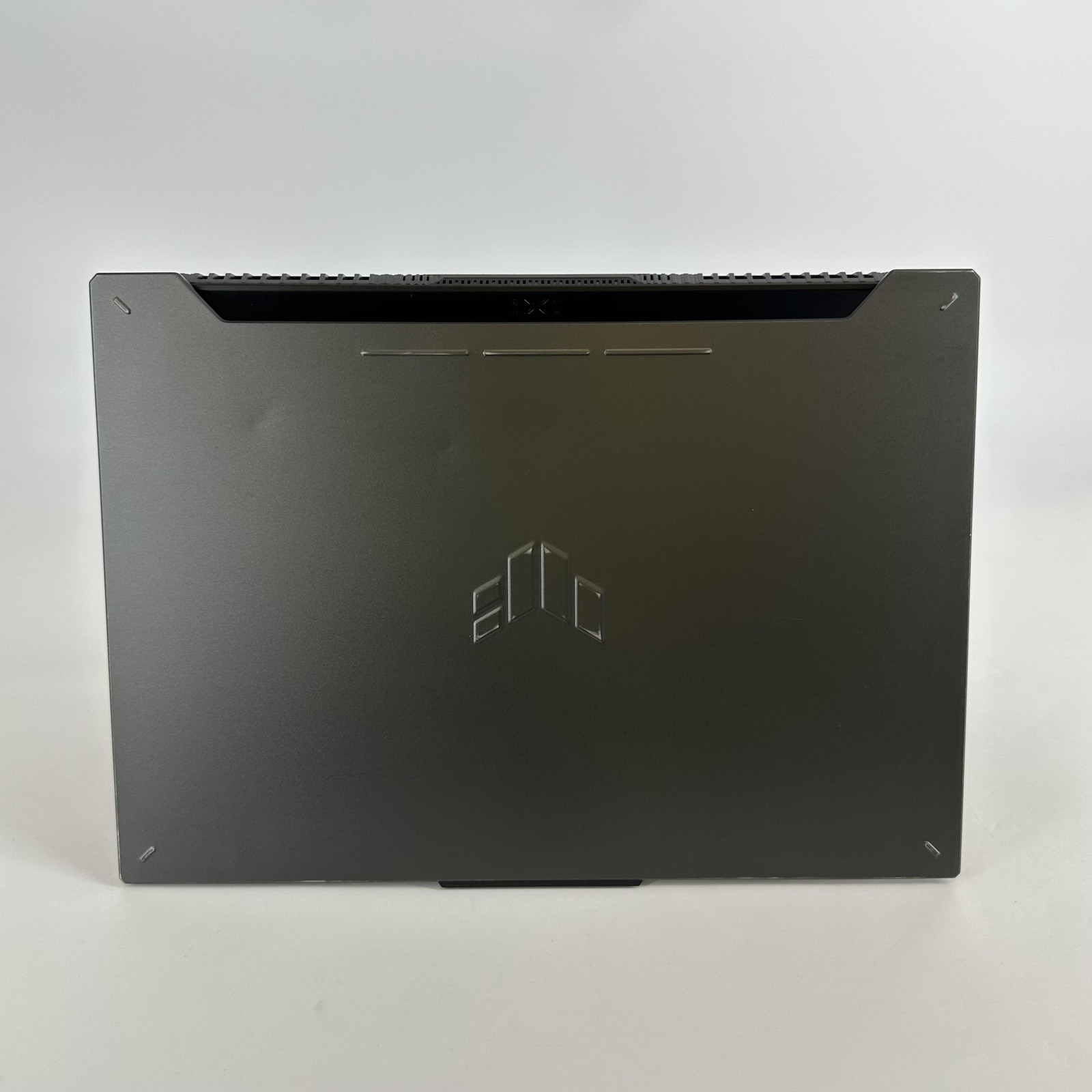 Asus TUF F15 143Hz FHD 2.4 GHz i7-13620H 16GB 1TB SSD RTX 4070 FRAME GAP