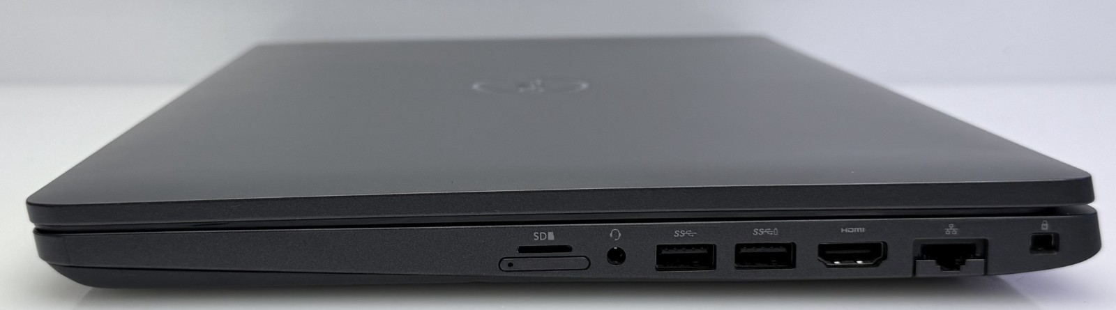 Dell Latitude 5500 15.6″ FHD i5 8265U 1.6 GHz 16Gb Ram 256 GB NVMe Win11 Pro