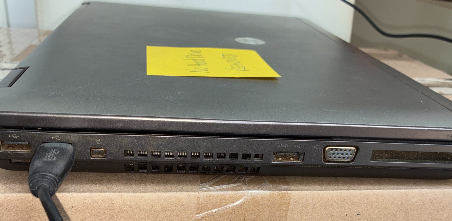 HP ProBook 6570b Windows 7 Pro OA 15.6″ NO Hard Drive Parts Only
