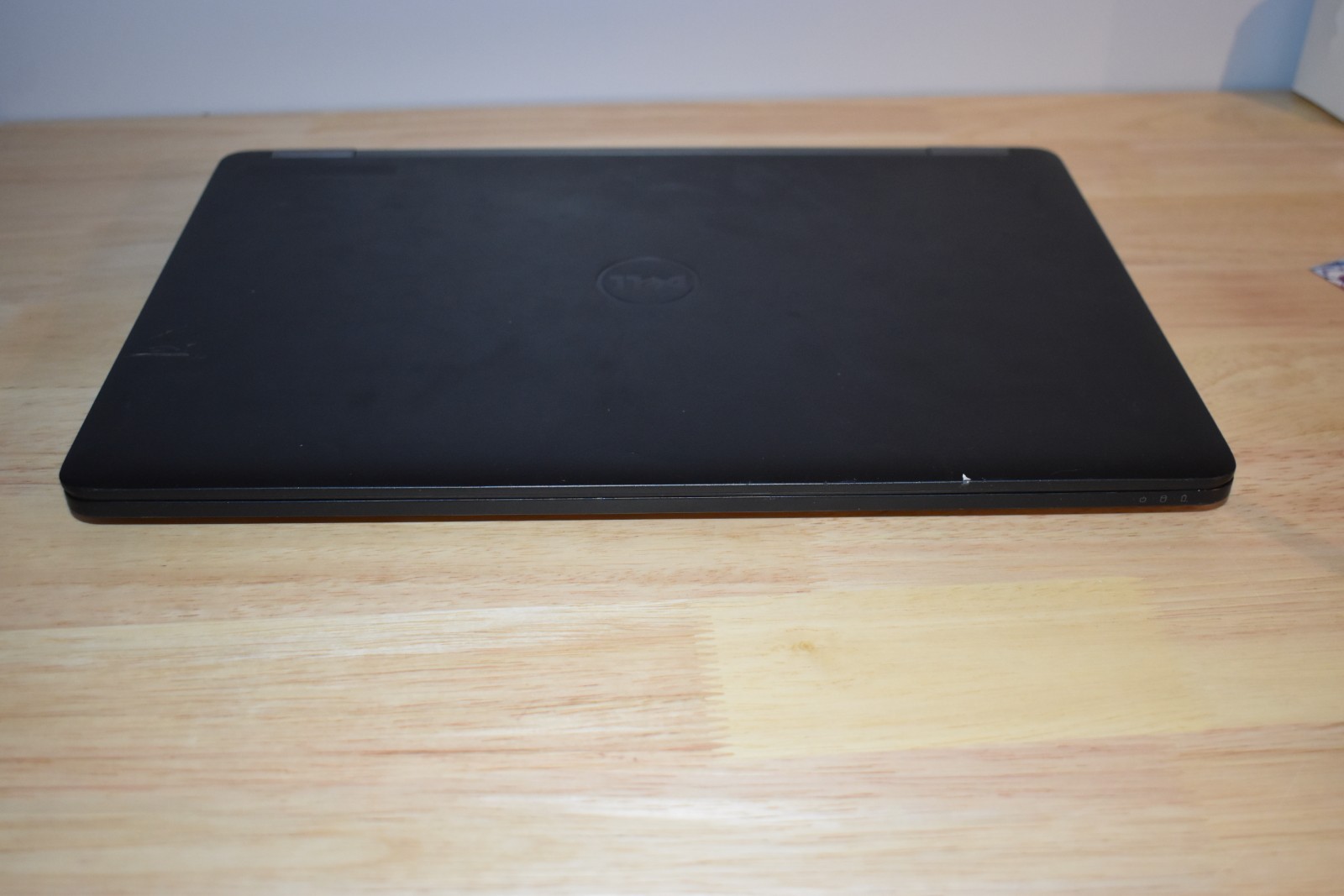 Dell Latitude E7470 Intel Core i7-6600U 2.6GHz 4GB RAM 128GB SSD Windows 10 Pro