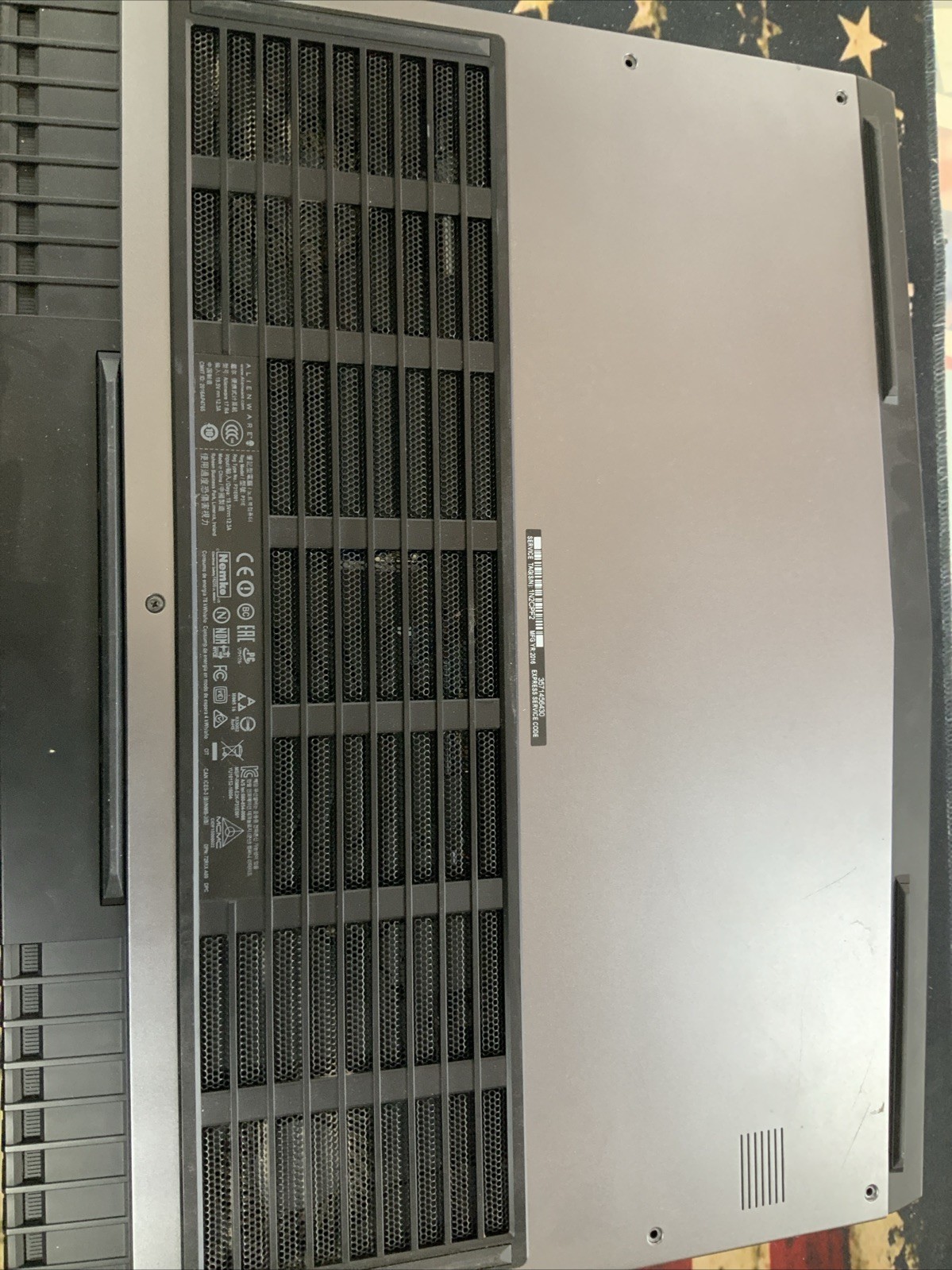 Alienware 17 R4 Intel Core i7 NO HDD Memory For Parts/Repair BXPC