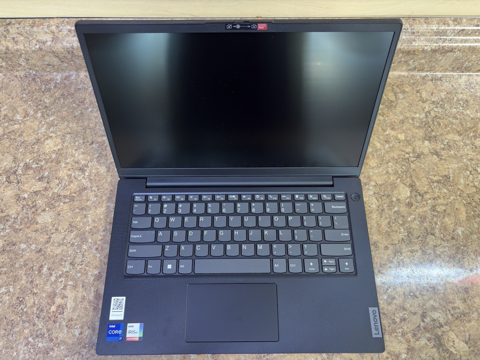 Lenovo V14 G4 14″ Ryzen 5 40GB RAM 1TB SSD W/ 512GB Ext. SSD & Carry Case *New*