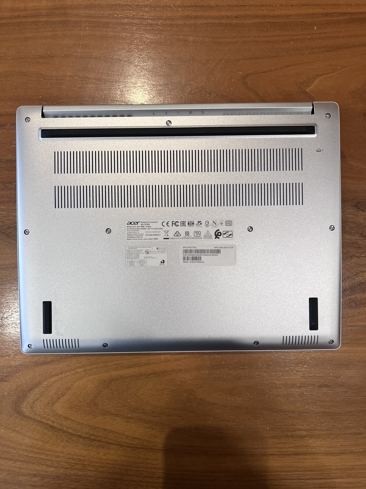 Acer Swift 3 SF313-53-77NL 13.5″ Laptop