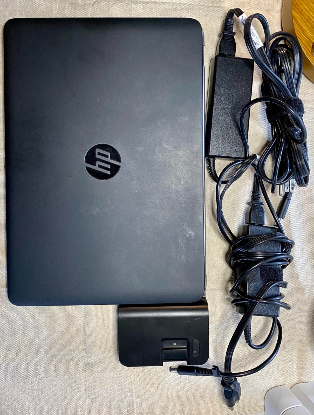 HP EliteBook 840 G2, Core i5, 8GB, 240 SSD, Win-11 Pro with Dock & 2 AC Adapters
