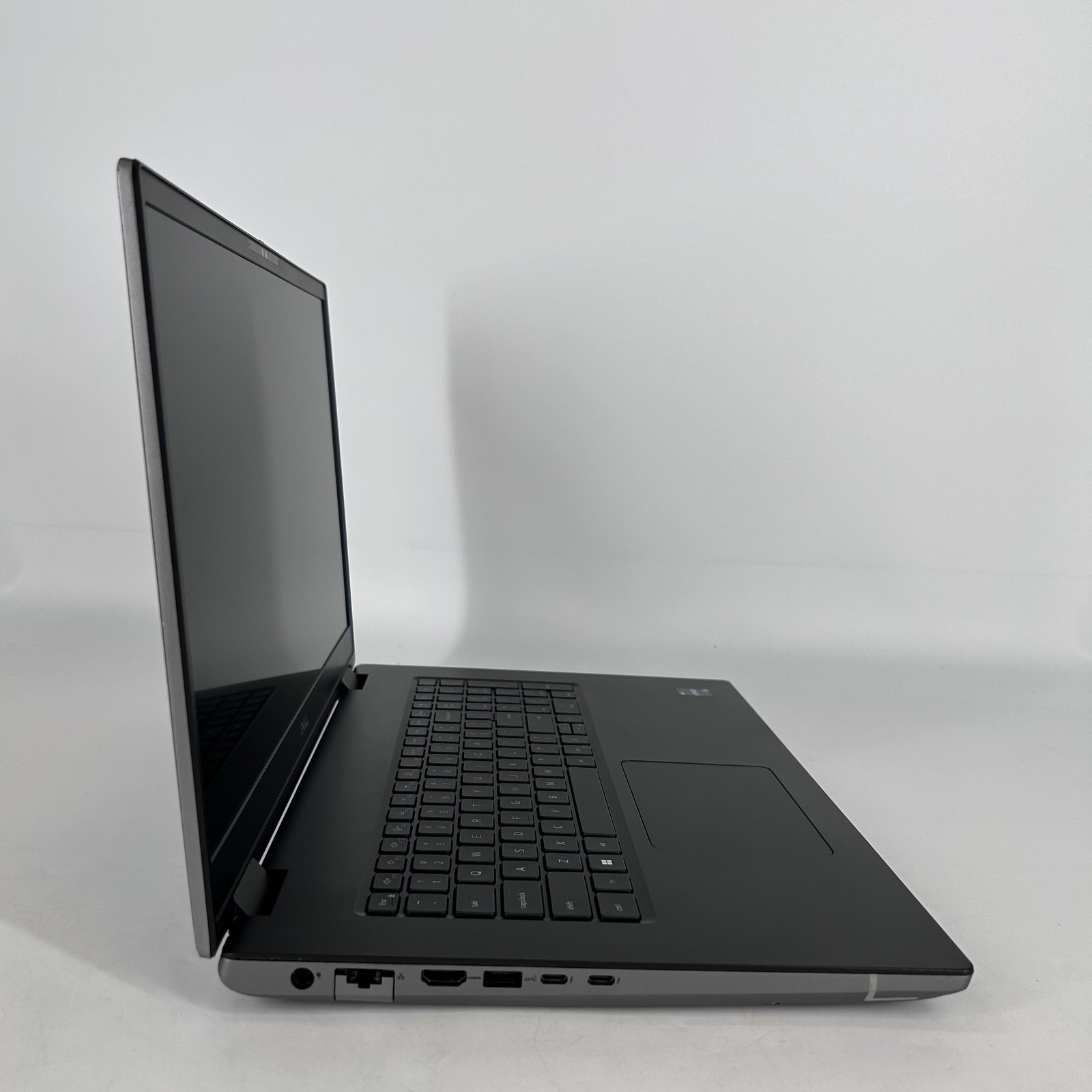 Dell Precision 7770 17.3 FHD 2.1 GHz i7-12850HX 8GB 2TB SSD RTX A3000 Good