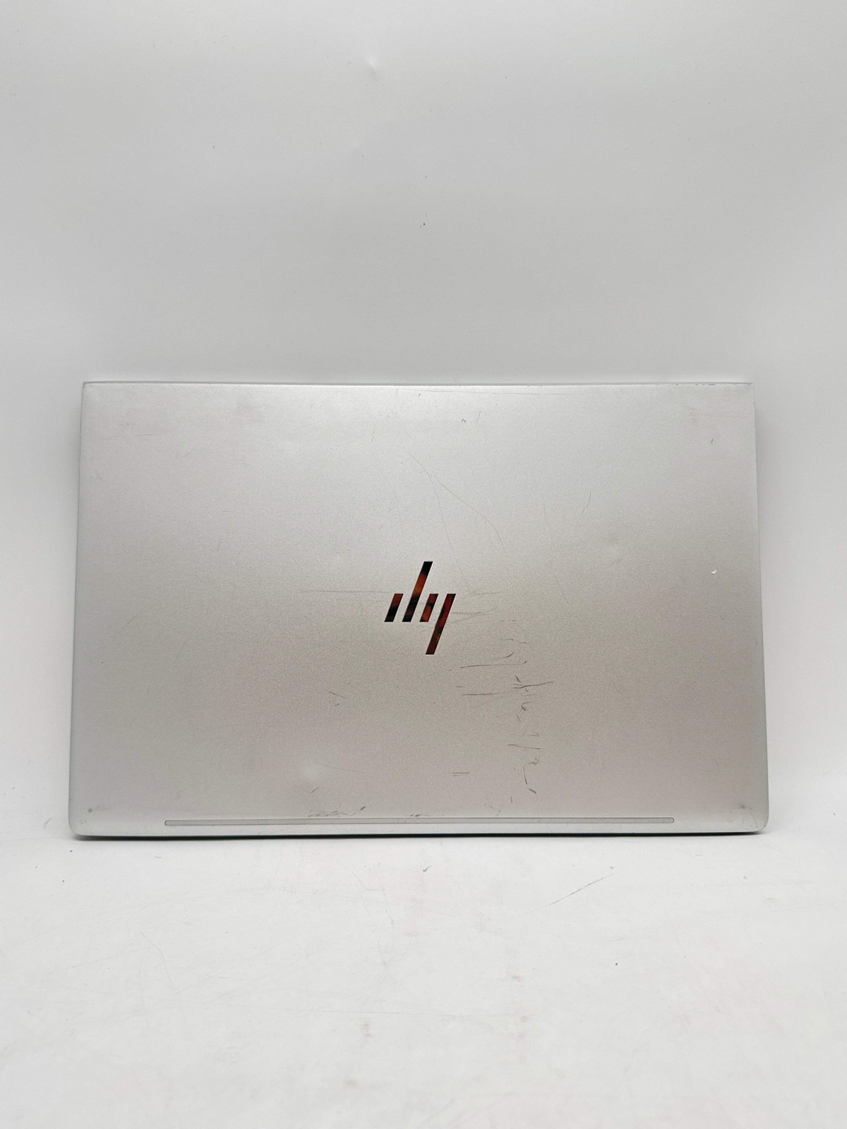 HP EliteBook 640 G10 Silver Core i5-133U Vpro 256 GB SSD 8 GB RAM *FOR PARTS*