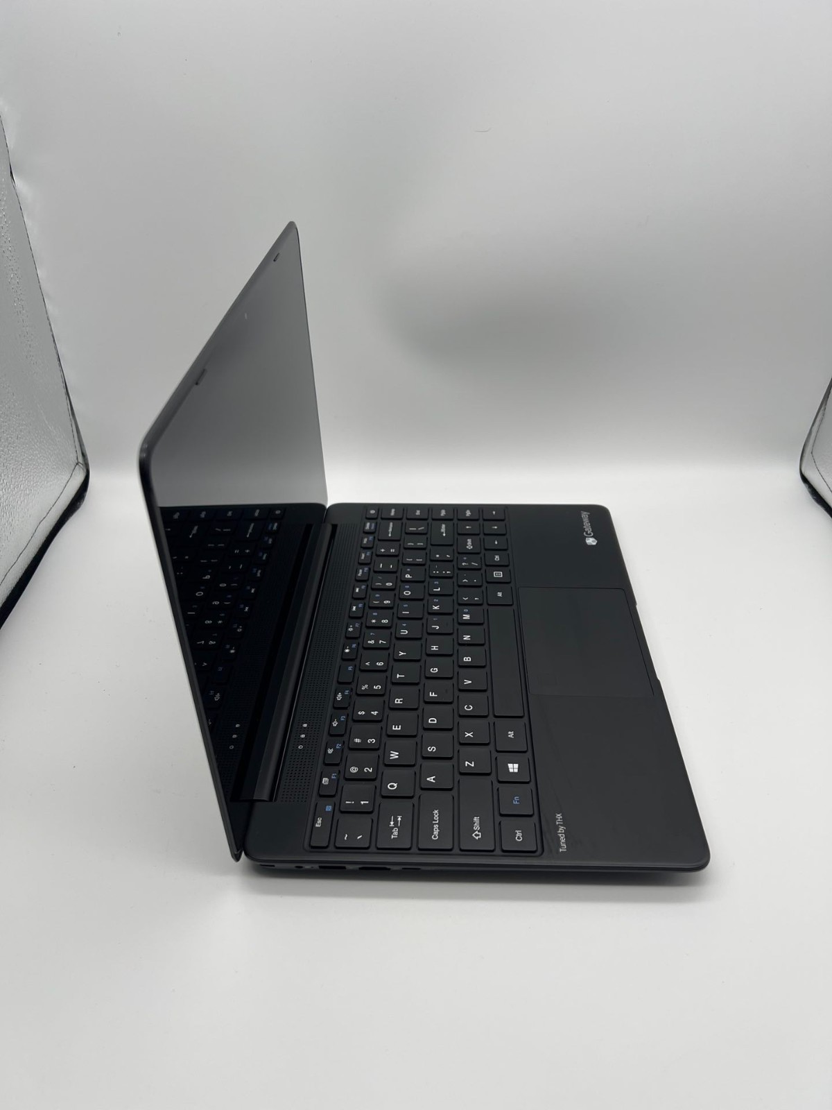 Gateway 15.6″ FHD i5-1035G1 16GB 256GB SSD Win11 THX Audio Notebook great deal
