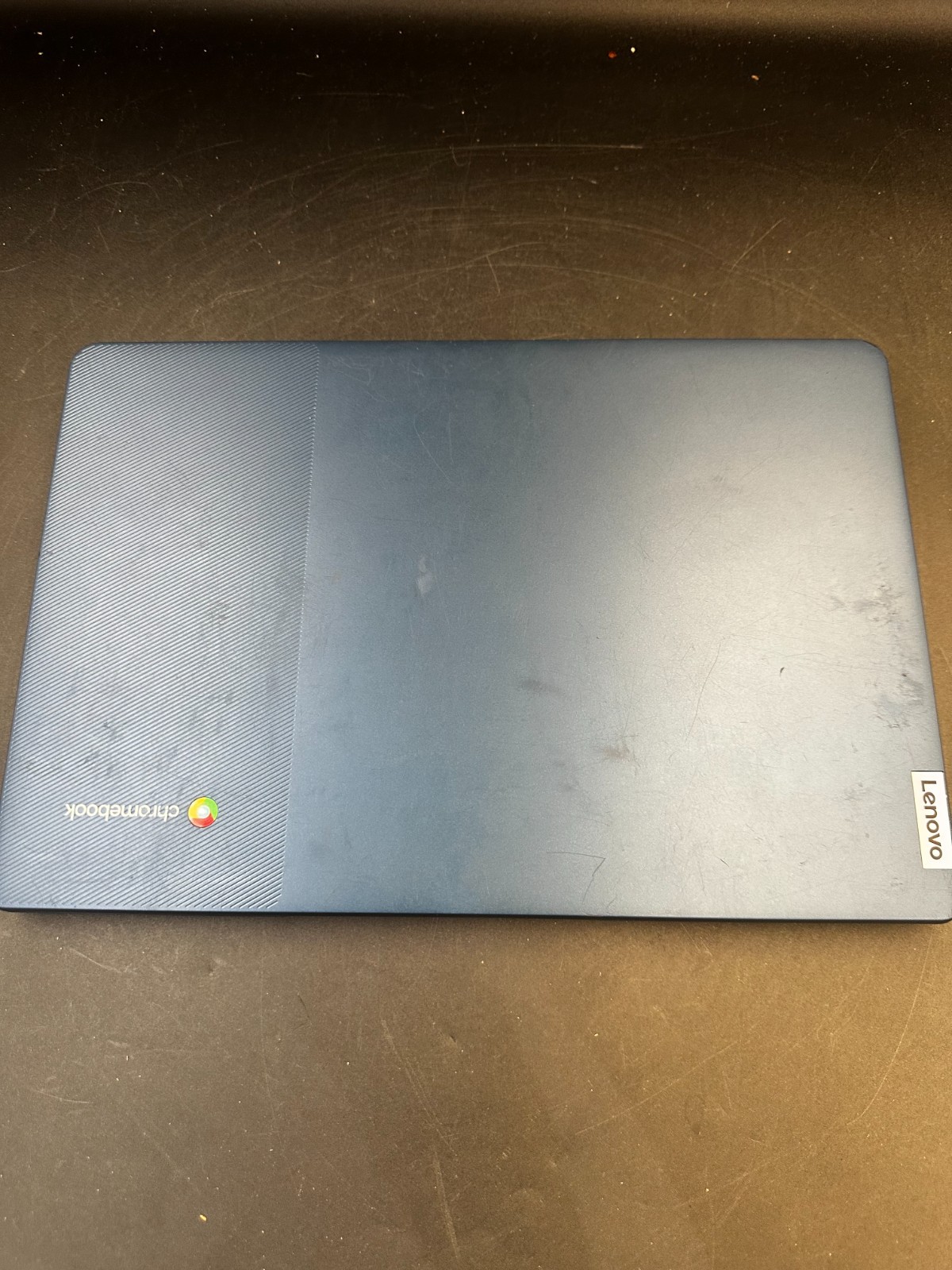 Lenovo IP Slim 3 Chrome 14M868 82XJ0000US 14″ Chromebook Octa-Core 4GB 64GB eMMC