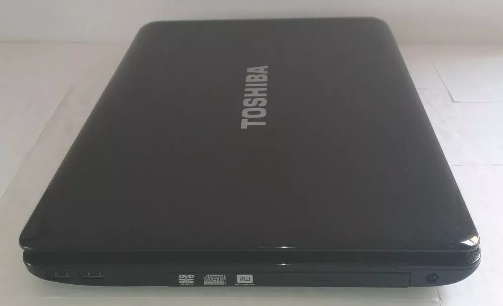 TOSHIBA SATELLITE L655D-S 500GB 4GB AMD ATHLON II 2.10GHz Win 10 PRO