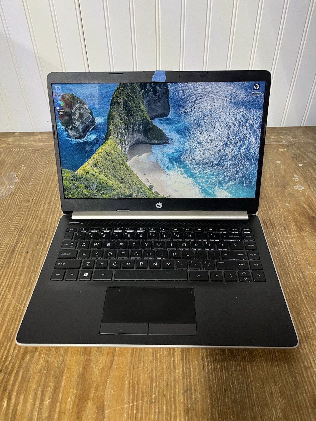 HP Model 14-dk0011ds – 64gb SSD 4gb Ram Windows 11 AMD 2.3 GHz Laptop Computer