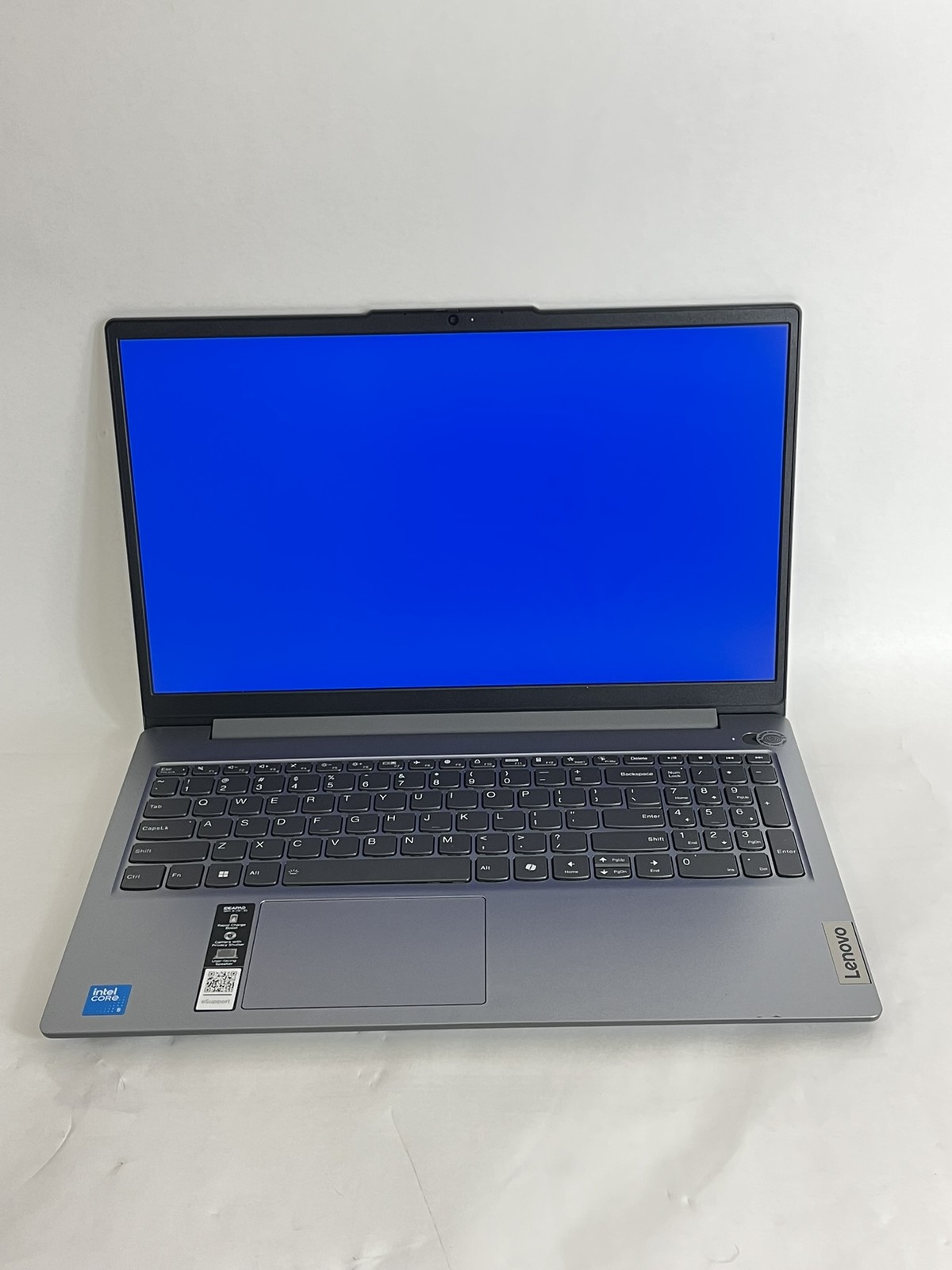Ideapad Slim 3 15IRU9 15.6in FHD Intel Core 5 120U 1.4GHz 8GB RAM 256GB SSD