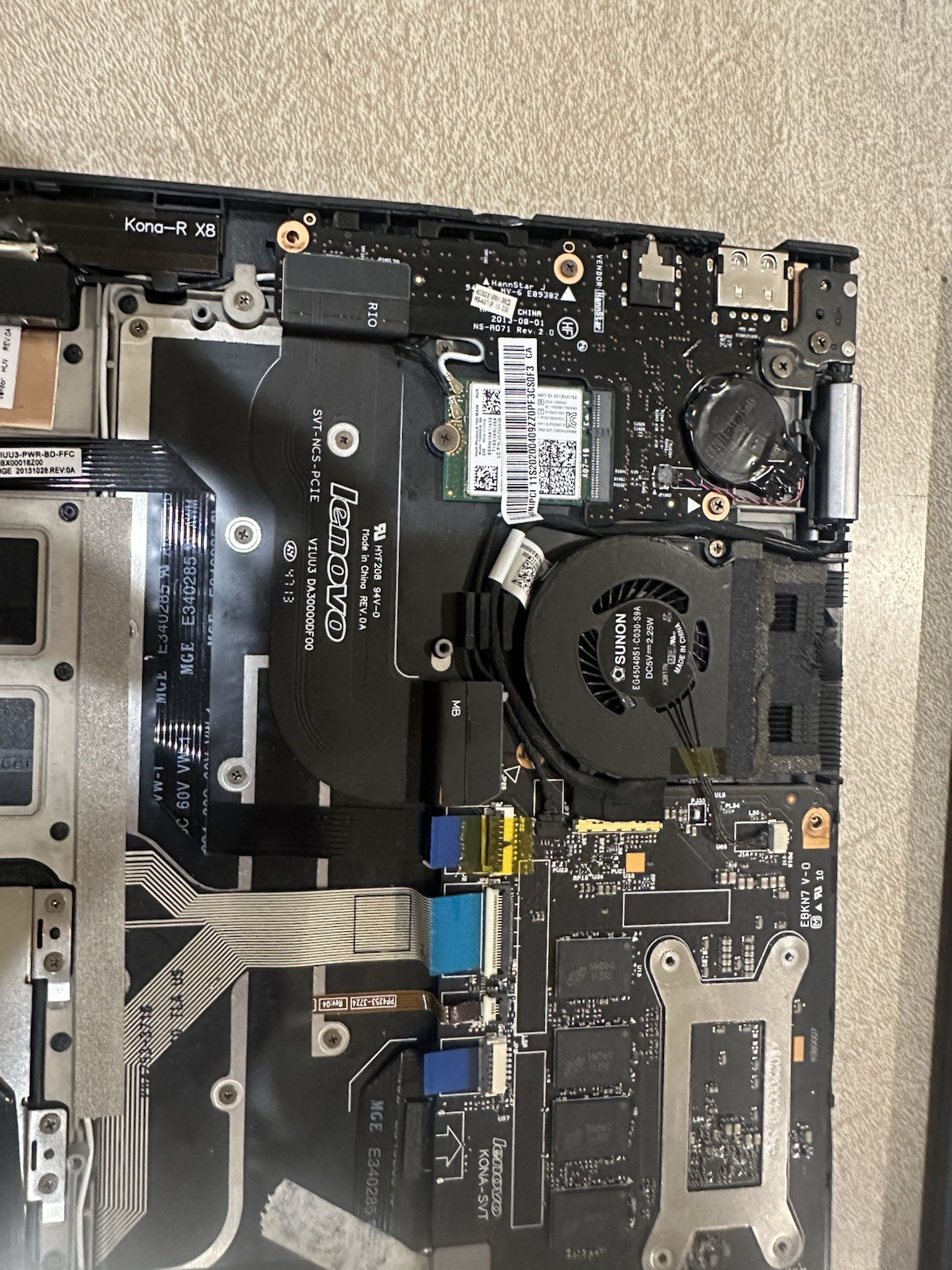 Lenovo Yoga 2 Pro Intel i7 – Untested – Please Read