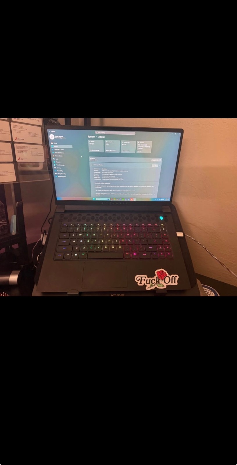 alienware laptop m15 R6, Dark Side of the Moon, upgraded ram