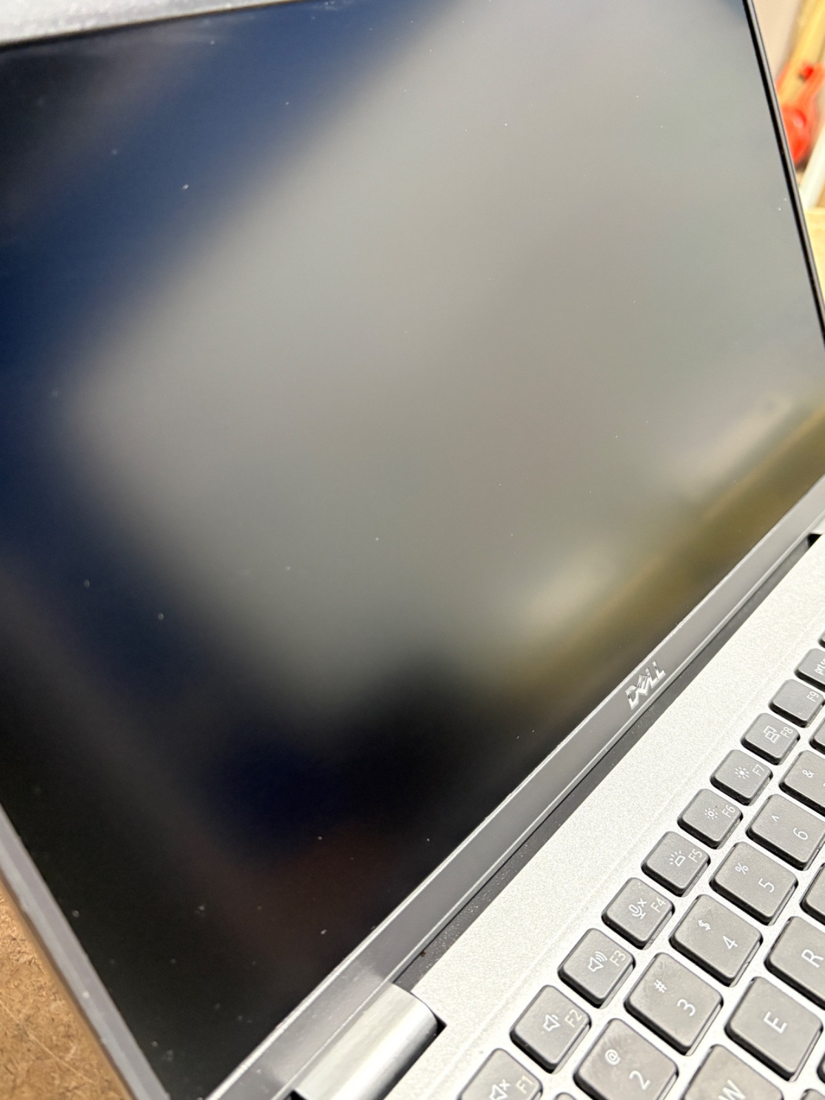 Dell Latitude 5430 14″ i7-1255U 8GB RAM 256GB SSD FHD | No WIFI/Charger/OS-READ