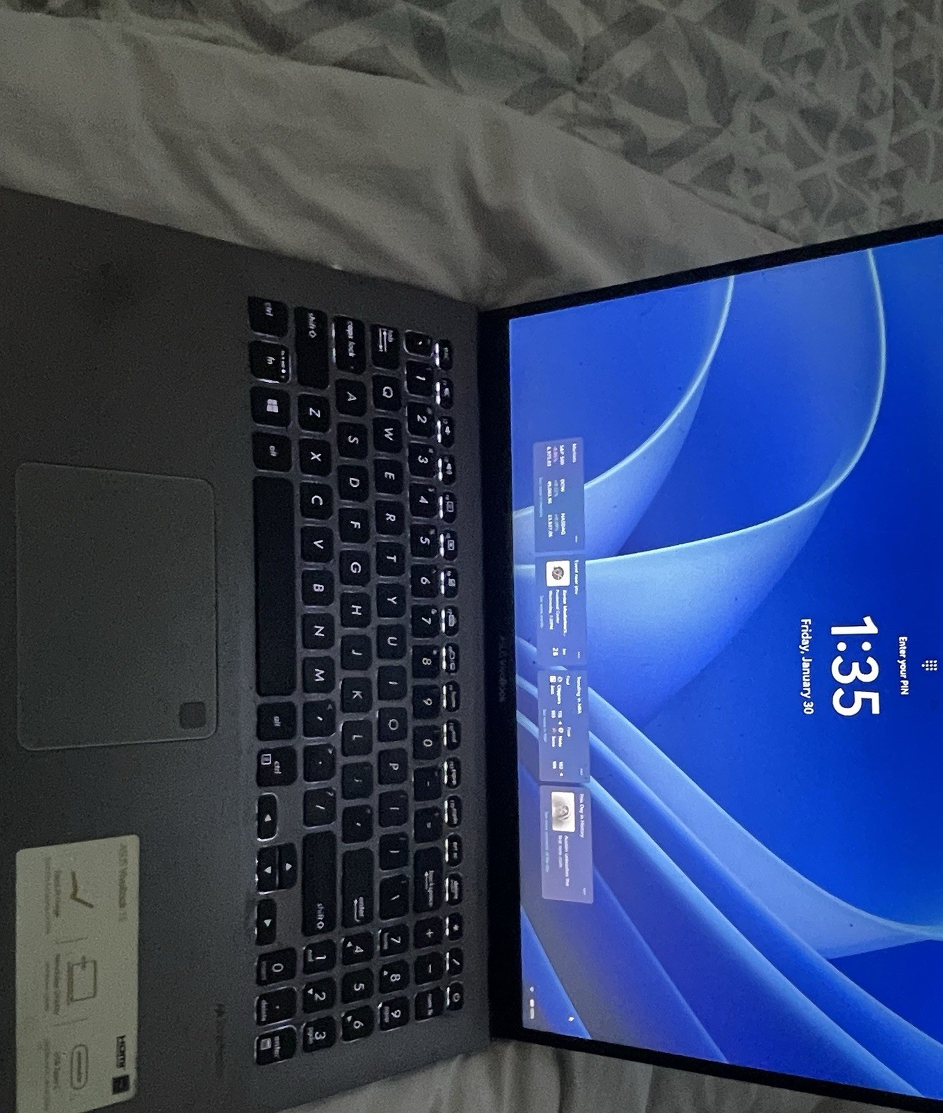 asus vivobook 15