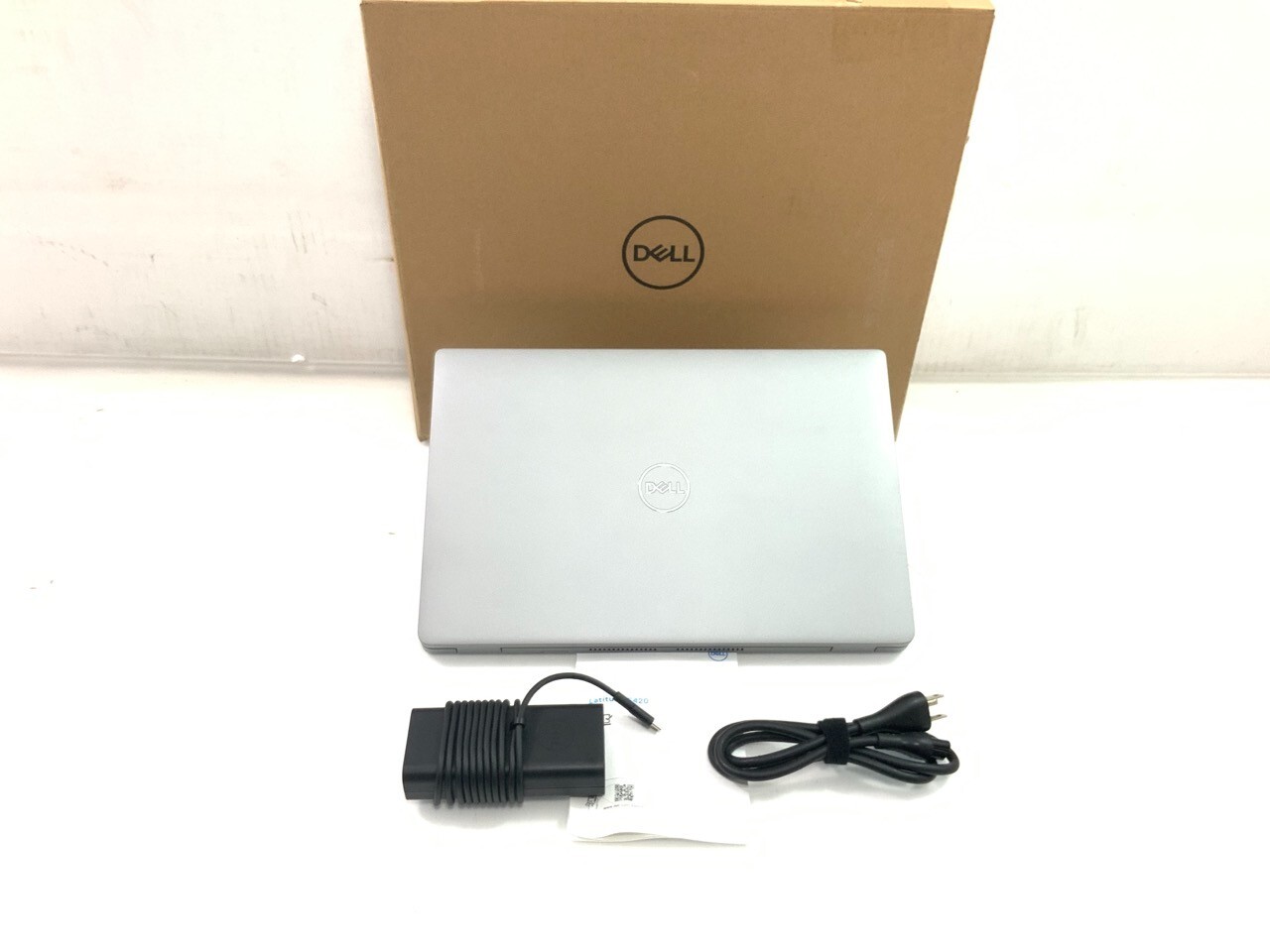 Dell (8RDC4) Latitude 5420 14″ FHD i5-1145G7 2.6GHz vPro 8GB 256GB SSD W10P