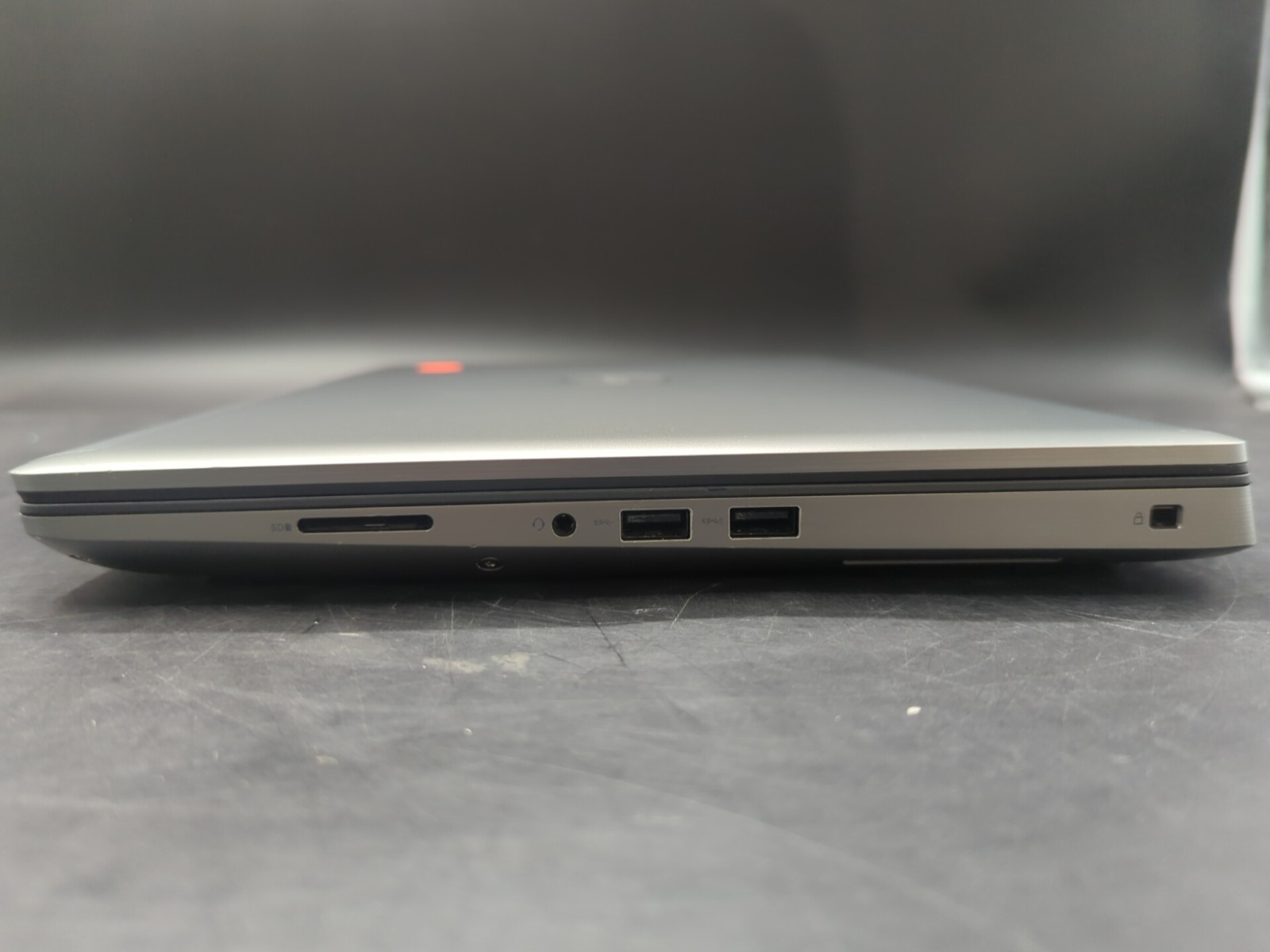 Dell: Precision: 7550: i7 10th Gen: 32GB RAM: No HD: No OS: Tested & Wiped