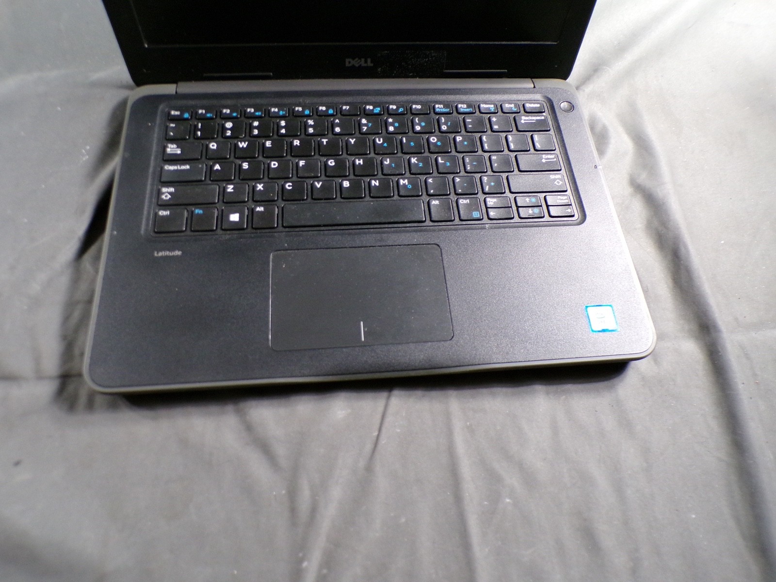 DELL LATITUDE 3380 INTEL CORE i3-6006U 2.00GHZ 8GB RAM **NO HD/ NO CADDIE/ NO OS