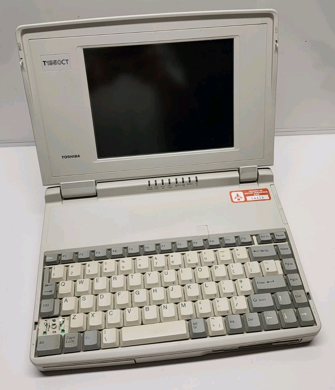 Vintage Toshiba Laptop T1950CS/200 Model PA1152E UNTESTED