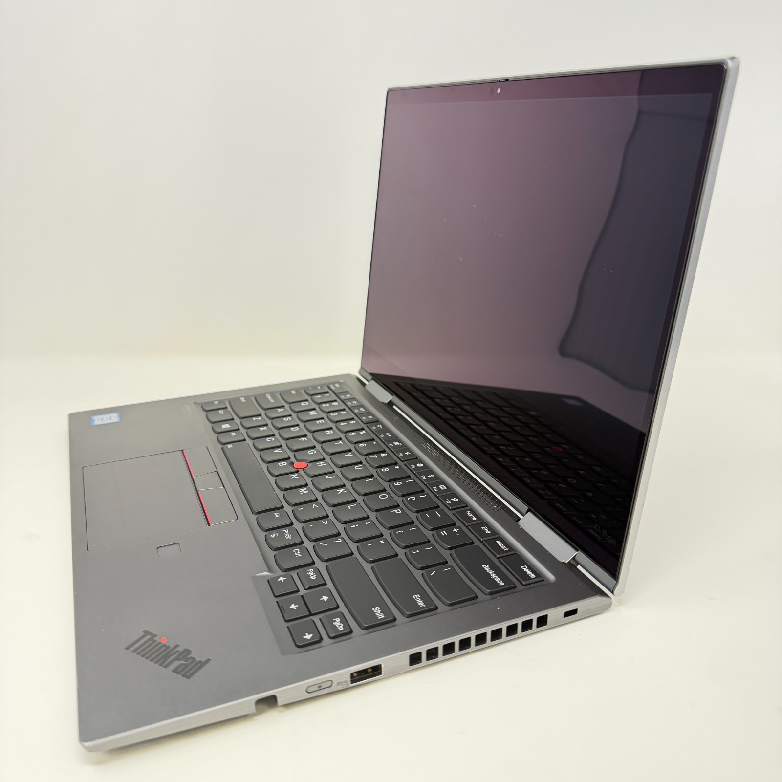 Lenovo ThinkPad X1 Yoga Gen 4 – 8GB RAM 256GB SSD Intel Core i7-8565U@1.80GHz