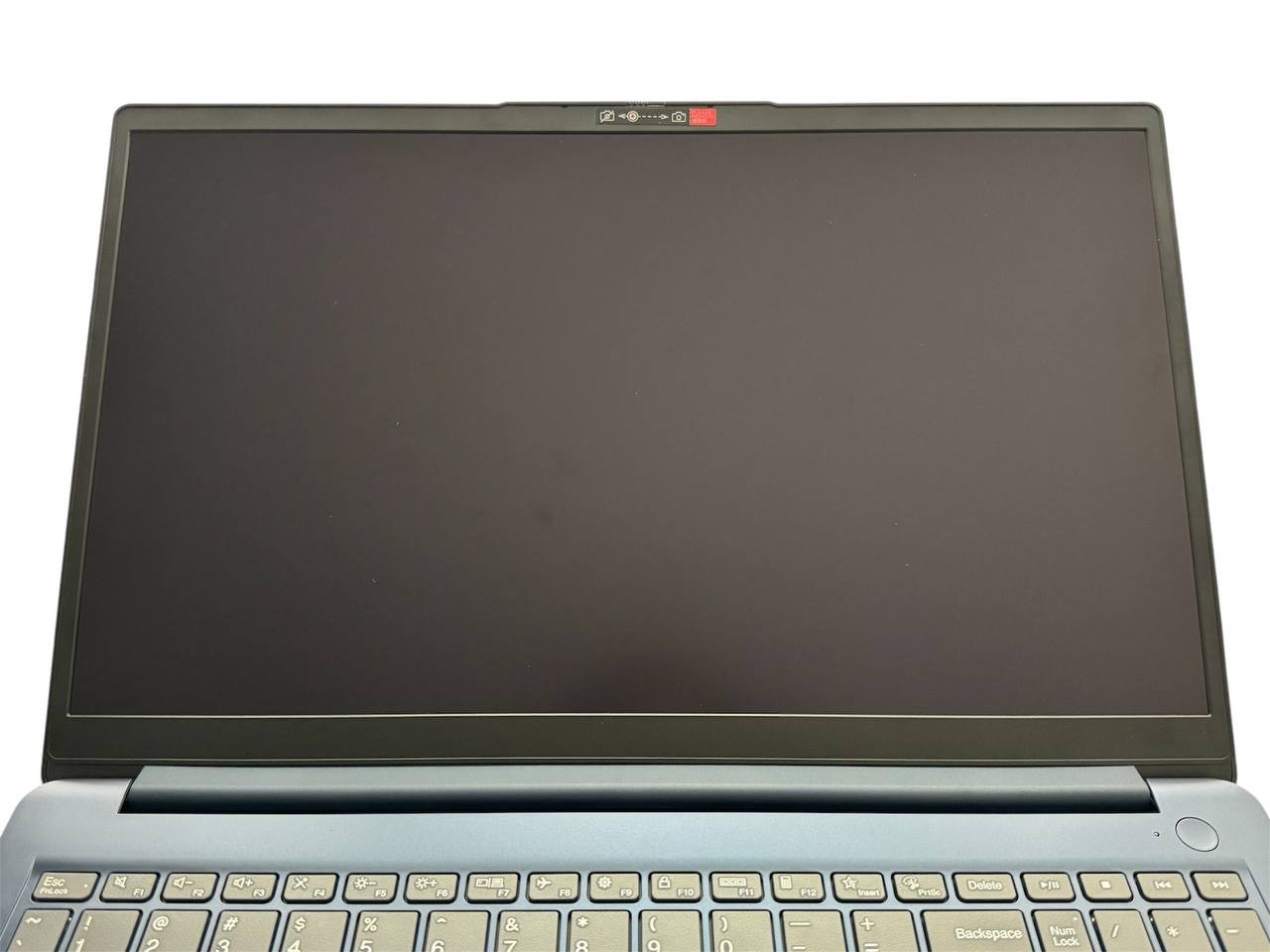 Lenovo IdeaPad 1 15.6” (256GB SSD AMD Ryzen 5 7520U 2.8GHz 8GB RAM) Laptop