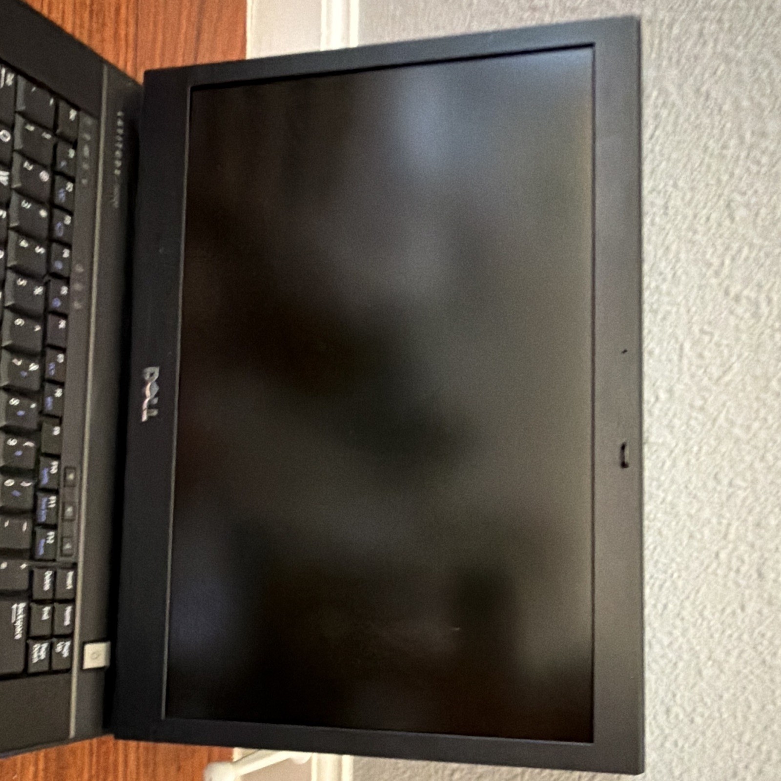 Dell Latitude E6500 15.4″ Laptop Core 2 Duo 2.80GHz 2GB 160GB HDD