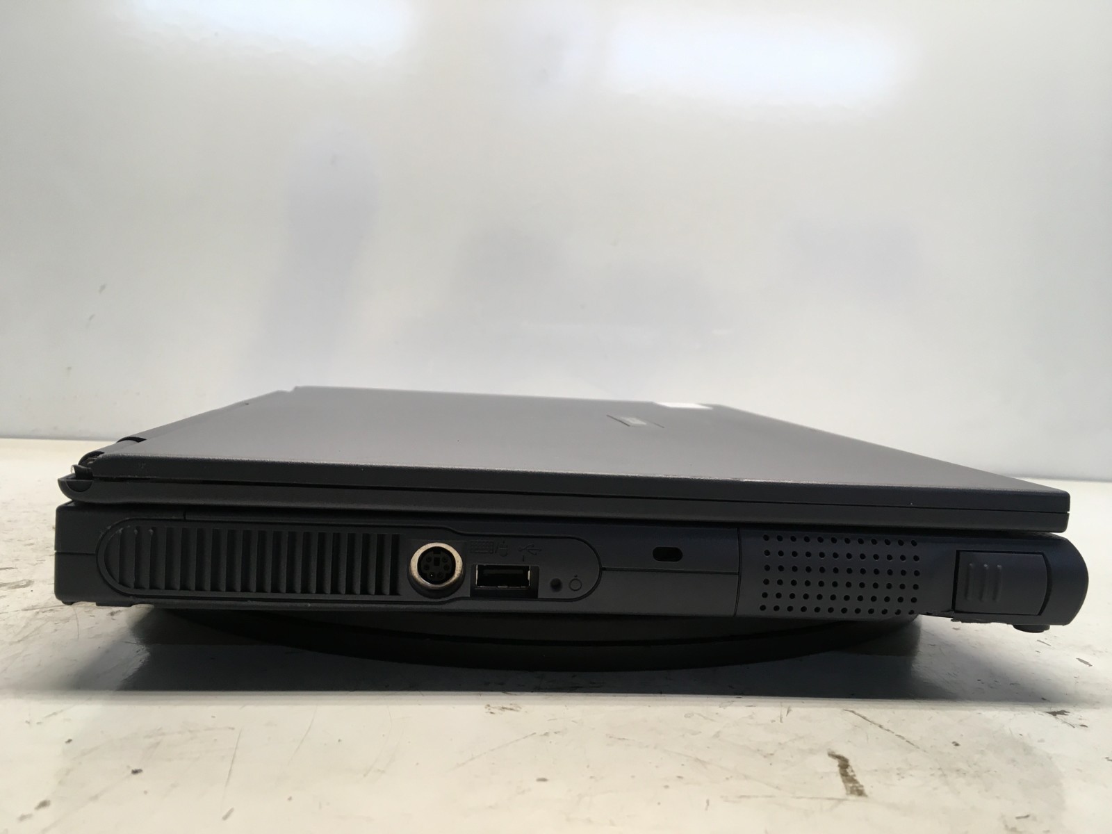 HP OmniBook 4100 Intel Pentium II 233MHz 96 MB NO HDD