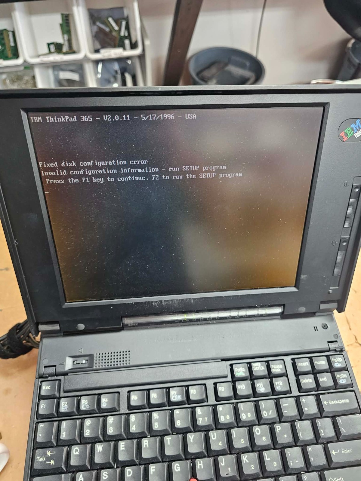 Retro IBM Thinkpad 365E Intel Pentium Laptop Notebook Clean Tested Powers/Posts