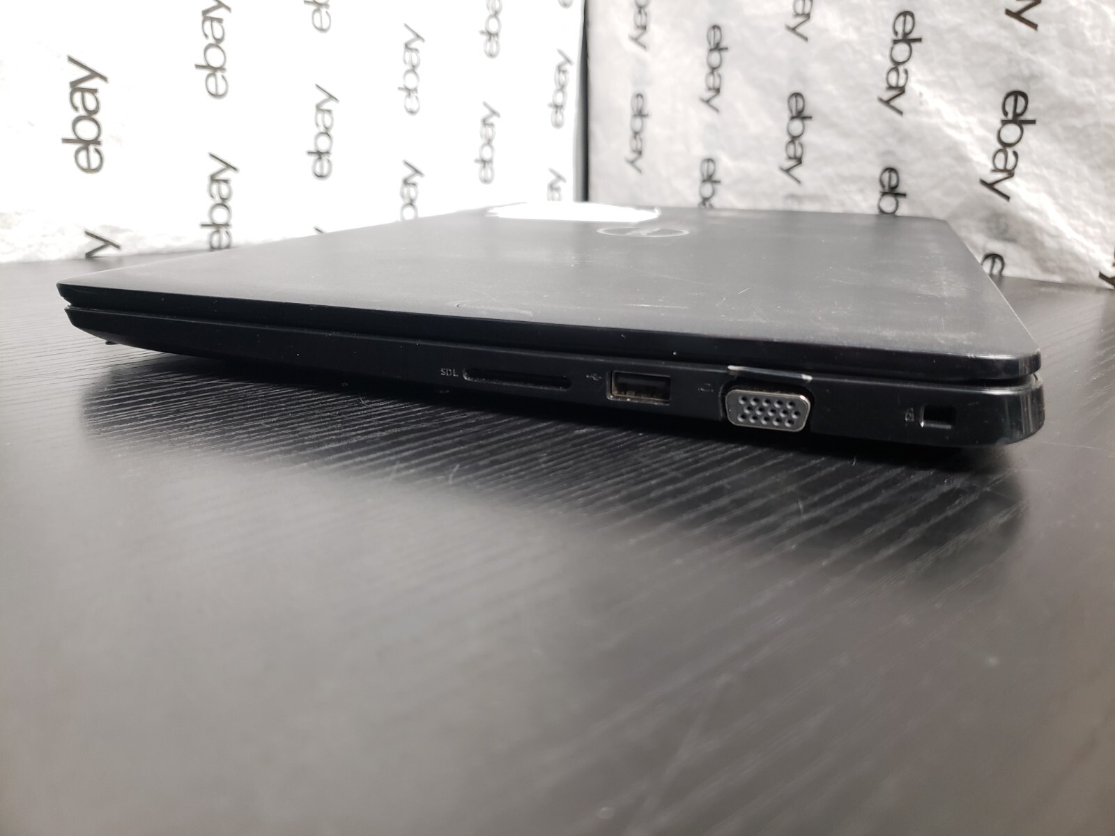 DELL LATITUDE 3400 15″ | i5-8265U@1.6GHz | 4GB RAM *NO HDD/OS/CHRGR*READ DESC*