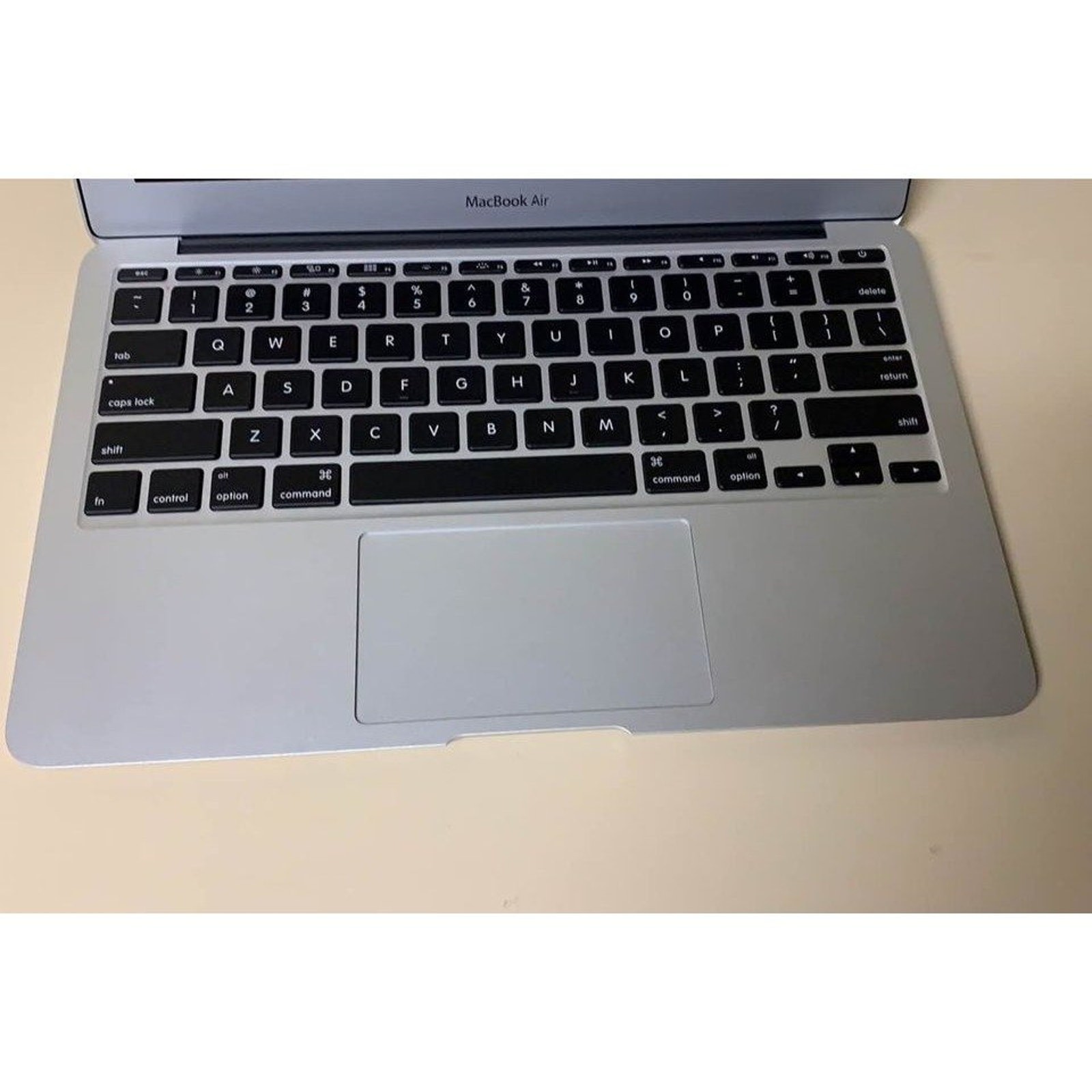 Apple MacBook Air 2013 13 inch i5 1.30GHz 4GB RAM 128GB SSD MacOs Big Sur 11
