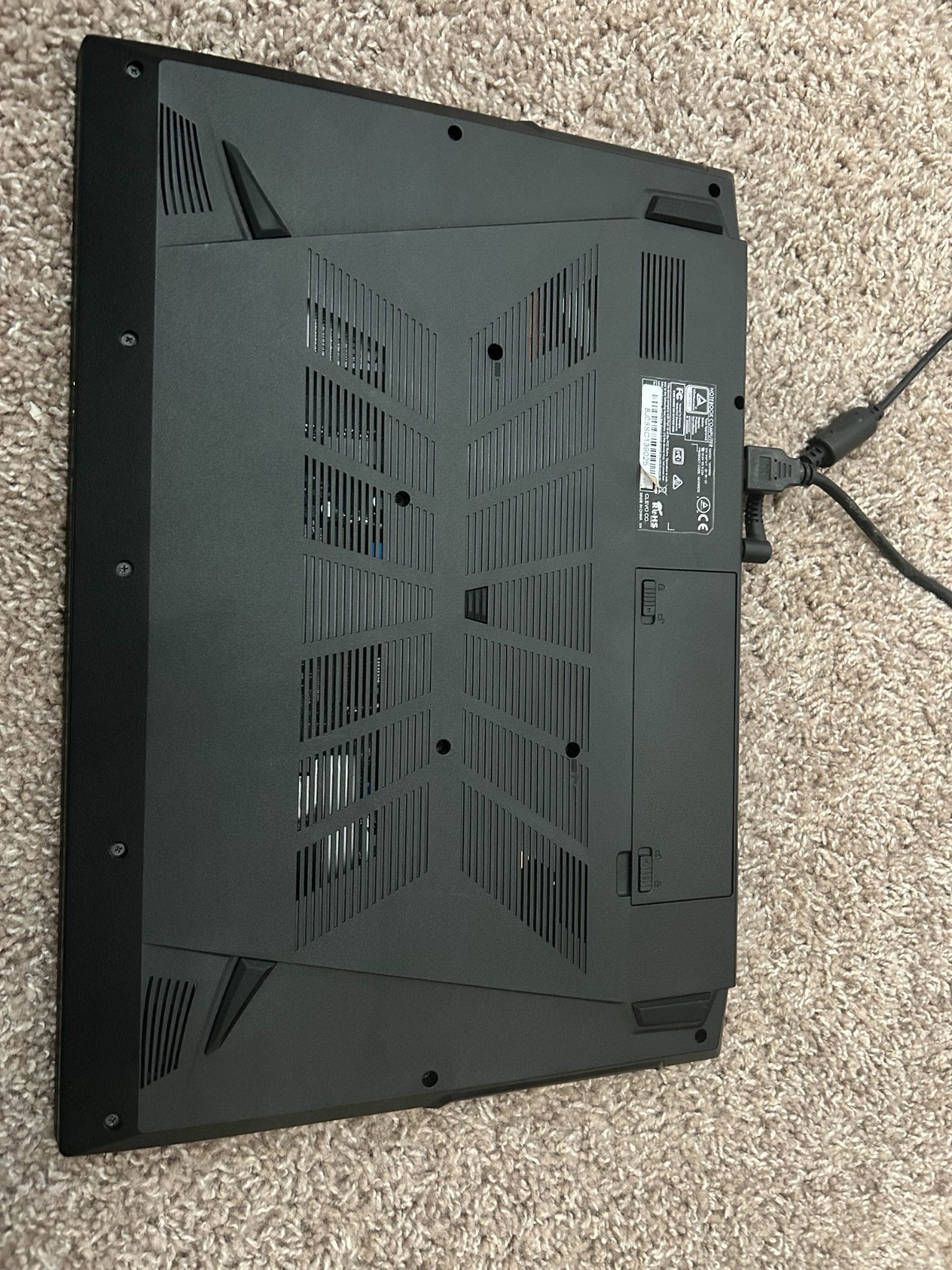 CLEVO NH70RD — i7-9750H / RTX 2060 / 16 GB / 2×1 TB SSD — Excellent Condition