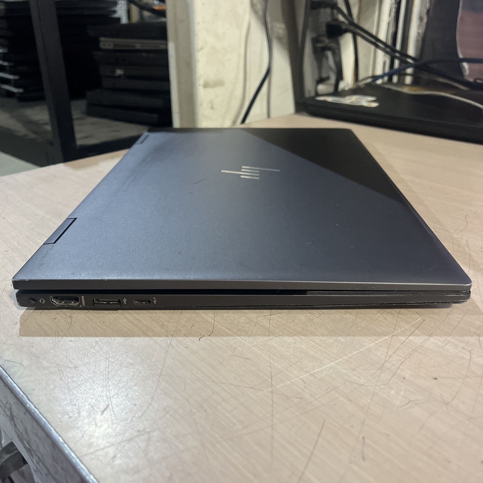 HP ENVY X360 15M AMD RYZEN 5 4500U 8GB RAM NO HD