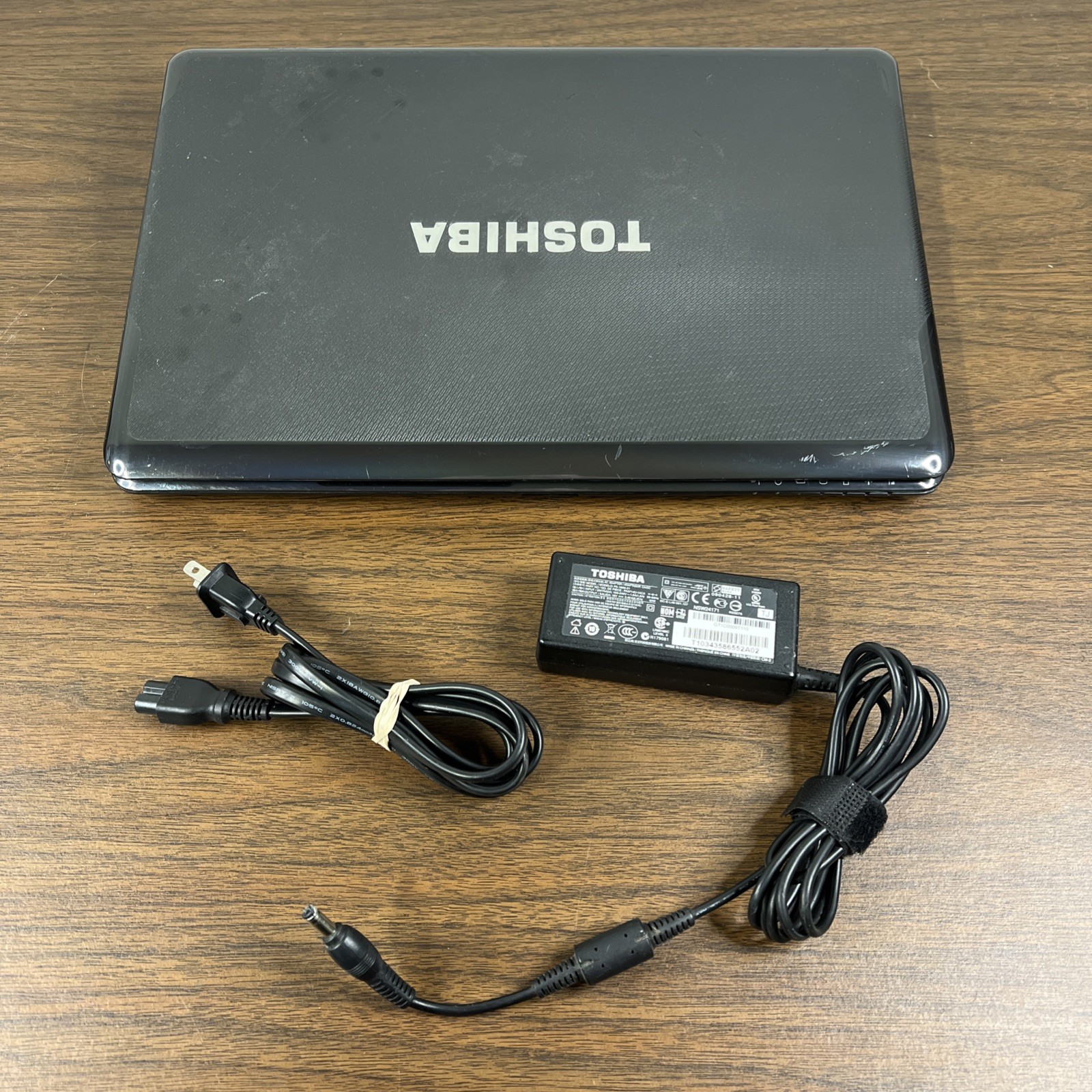 Toshiba Satellite A665 15″ Laptop Intel Core i3 M370 – BOOTS TO BIOS