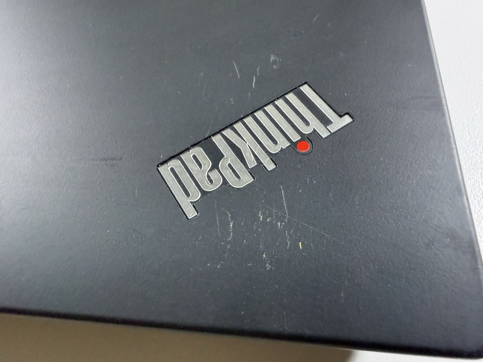 LENOVO THINKPAD P15 GEN 1 | CORE I7-10850H 256GB 16GB RAM WIN 11 NVIDIA T2000