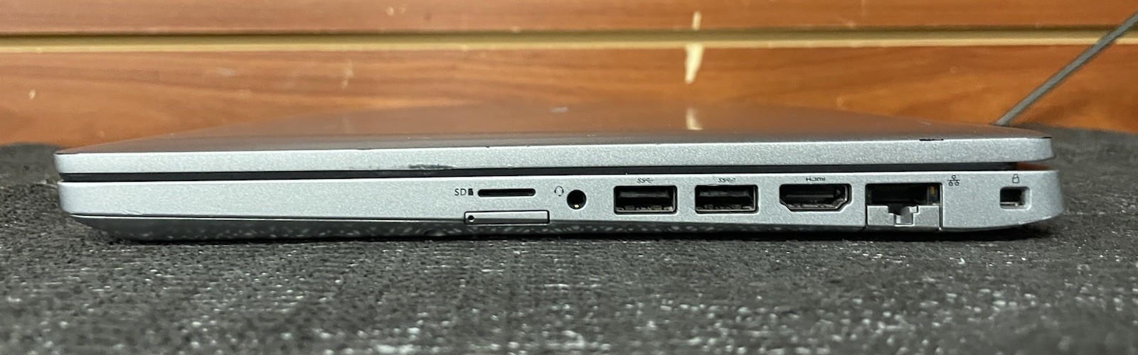 Dell Latitude 5410 14″ (i5-10210u 1.60GHz – 8GB RAM – 256GB SSD – Win11Home)
