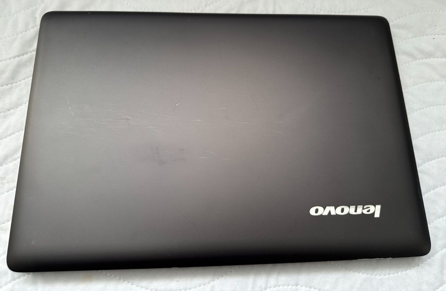 Lenovo Ideapad U310 – Core i3 – 500GB HDD – Windows 10 – Notebook / Laptop