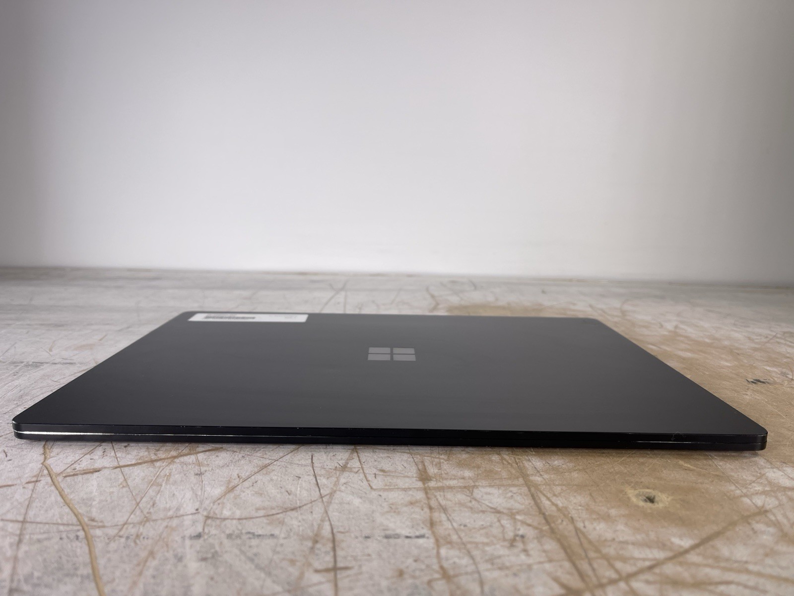 MICROSOFT SURFACE LAPTOP 3 1872 i5-1035G7 @ 1.2GHZ, 8GB RAM, NO HDD/OS – (PARTS)