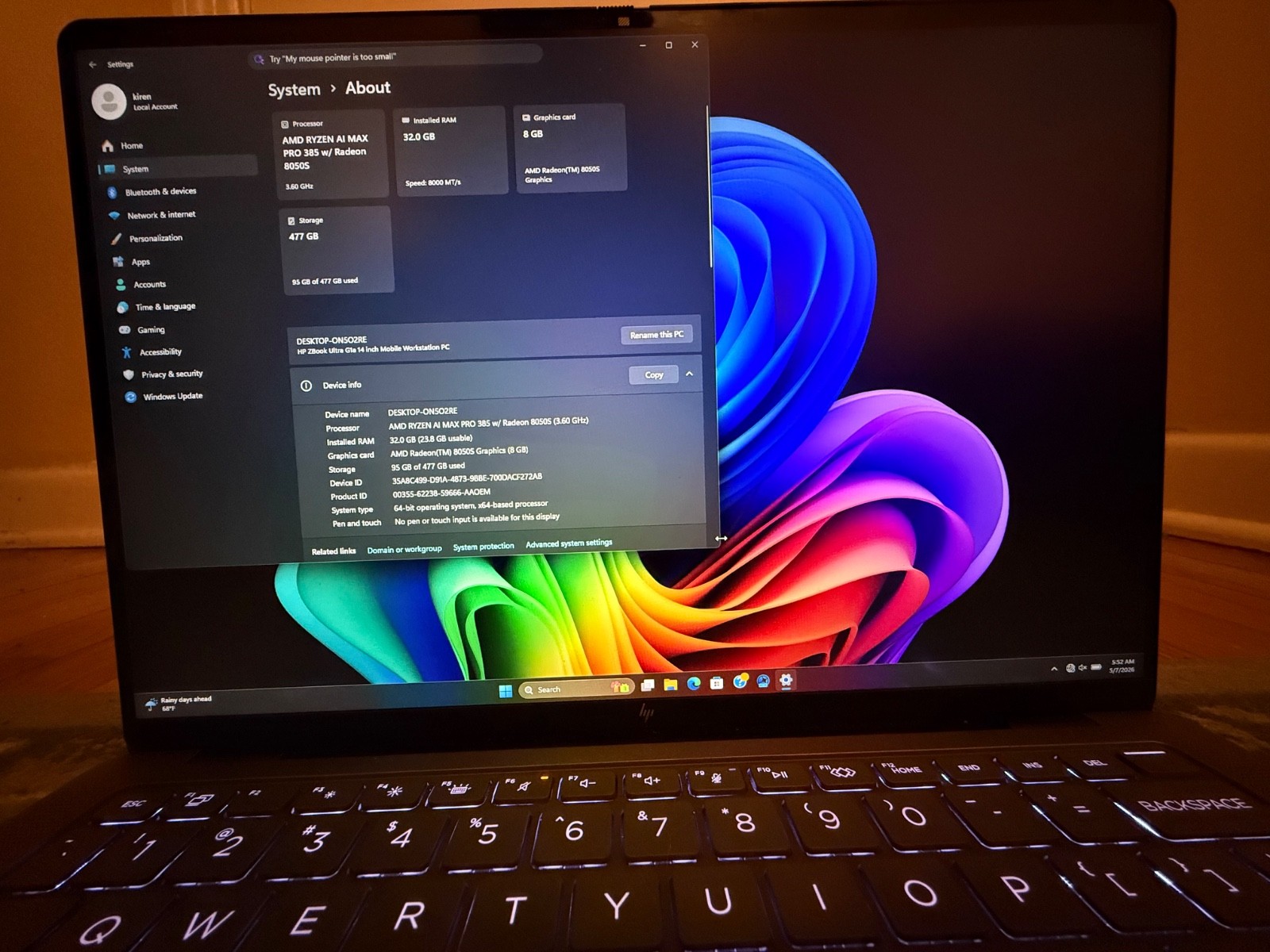HP Zbook Ultra G1A Ryzen AI Max 385 32gb DDR5 512 GB 14″ Radeon 8050S Warranty