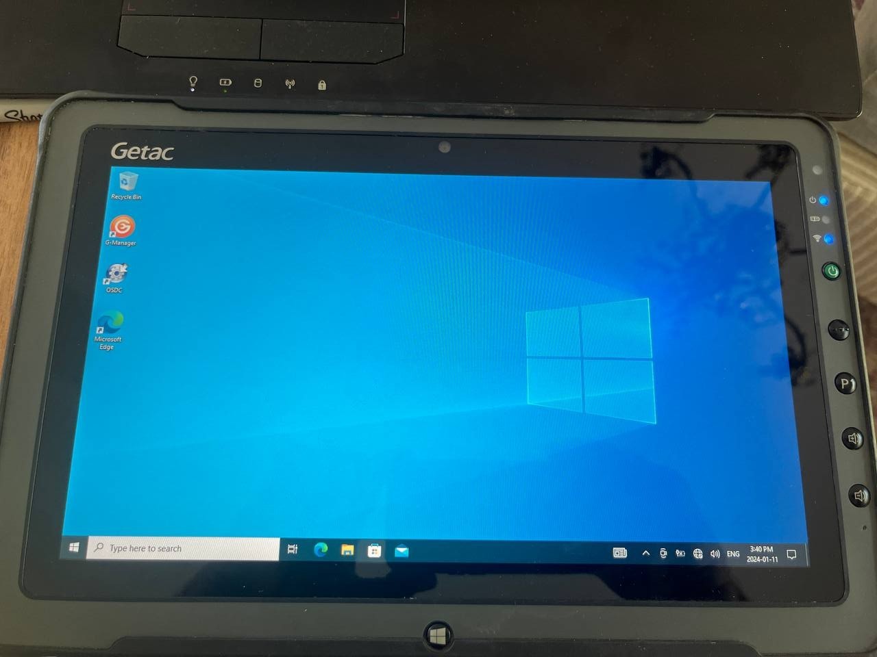 Getac F110 Rugged Tablet Computer i5-4300U 4GB 120GB WiFi WIN10