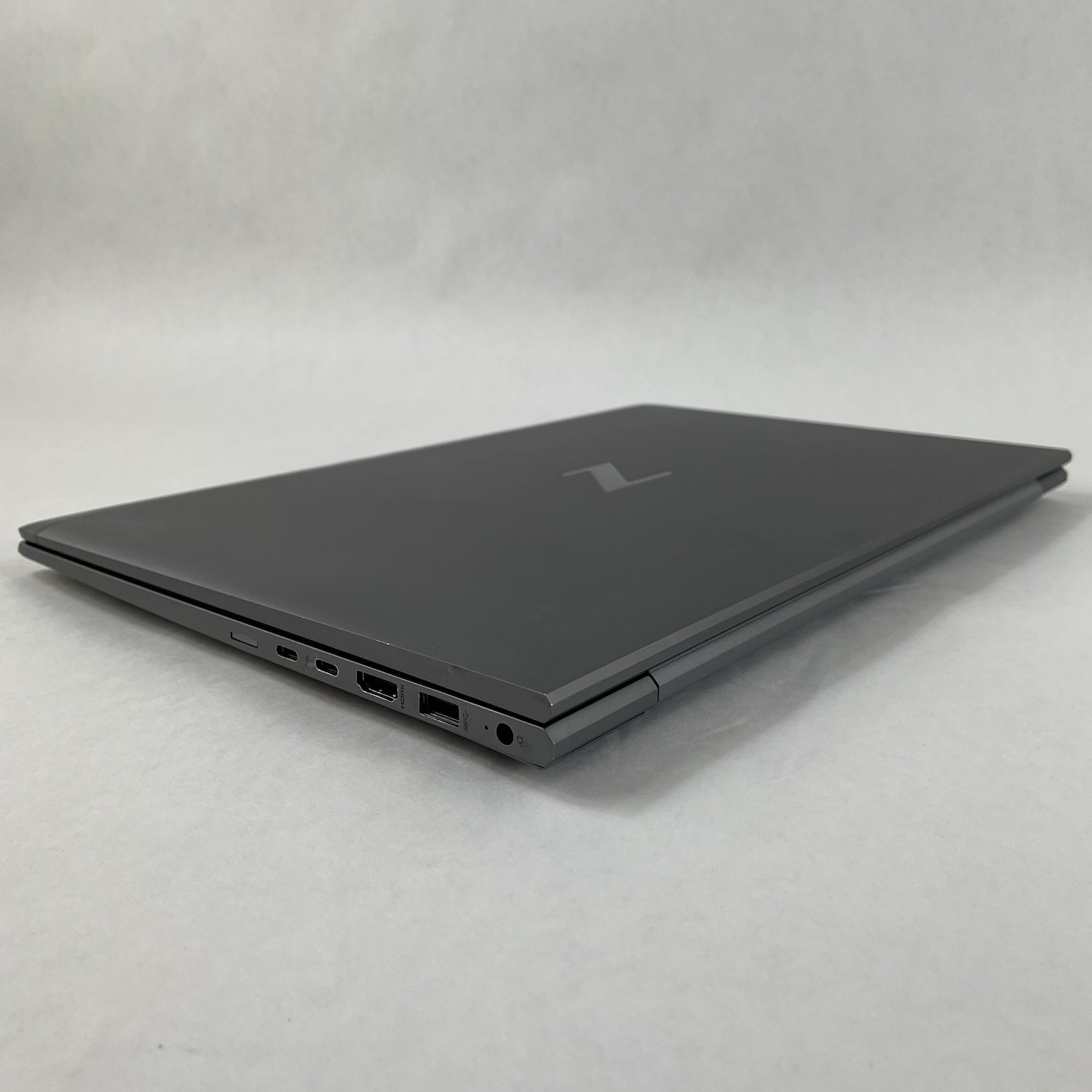 HP ZBook Firefly 15 G7 15.6″ i7-10610U 1.80 GHz 8 GB RAM No SSD/OS/AC