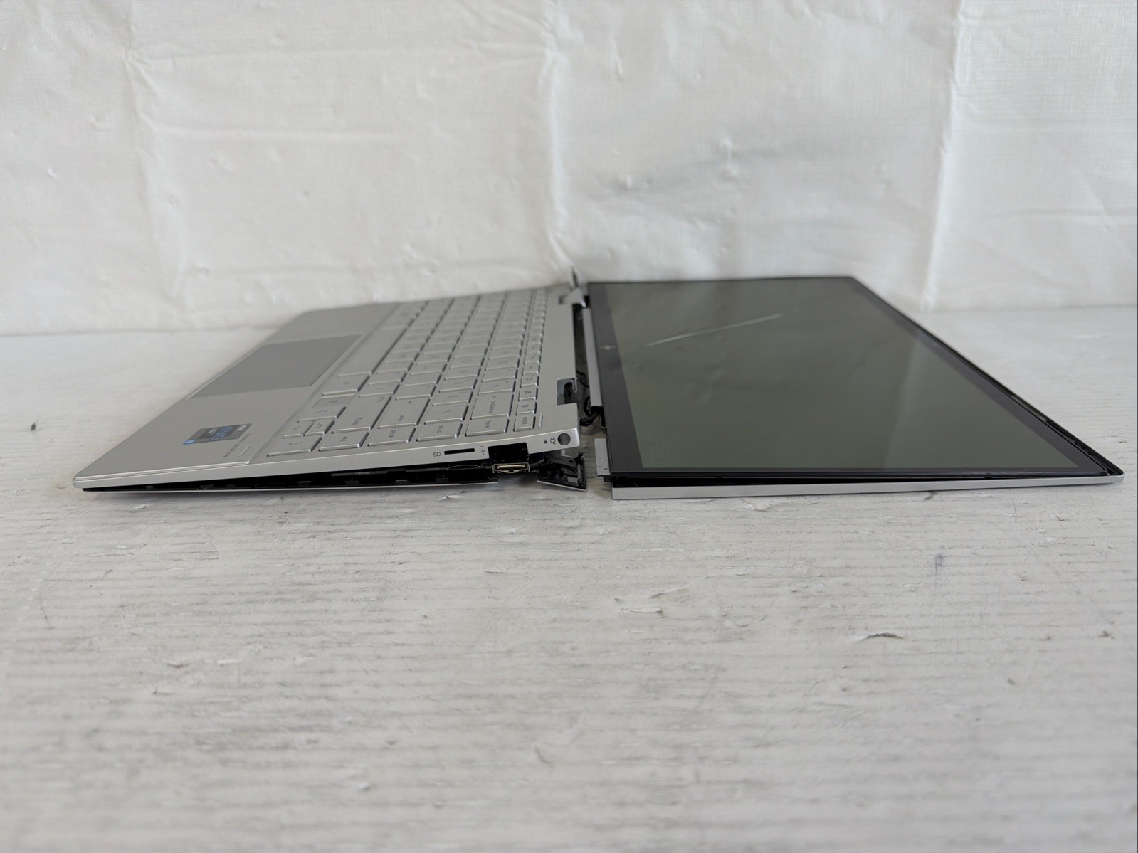 HP ENVY x360 Convert 13m-bd1033dx i7-1195G7 NO OS/SSD *FOR PARTS/REPAIRS