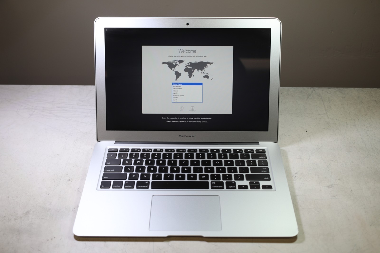 MacBook Air (A1466) Intel(R) Core(TM) i5-3427U CPU @ 1.80GHz-4GB RAM-128GB SSD