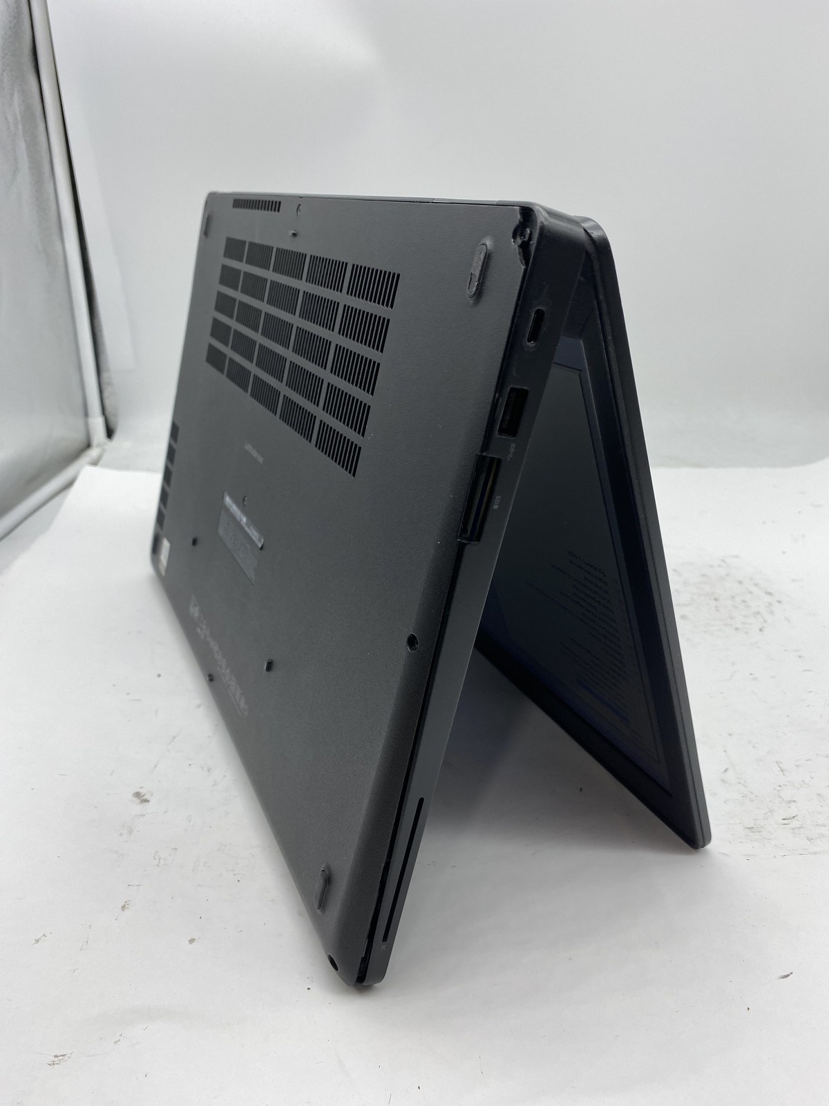 Dell Latitude 5590 Laptop Intel Core i5 8350U 1.7GHz 8GB RAM 256GB SSD W11P