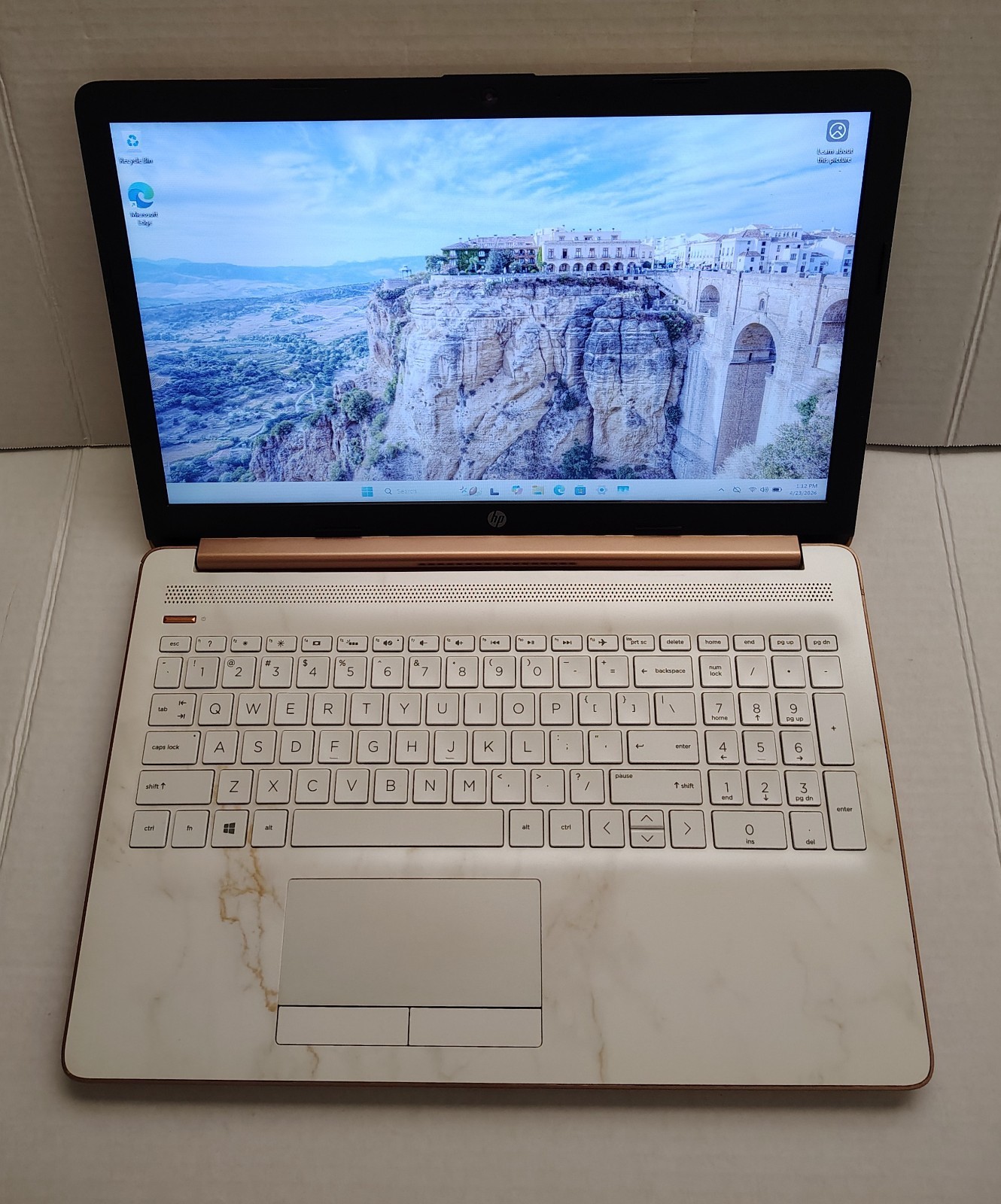 HP 15.6″ Touch Laptop with DVD-RW RYZEN 5 3500U 240GB SSD 12GB RAM Win 11 Copper