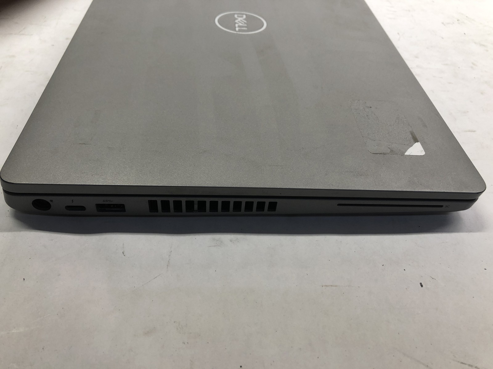 Dell Precision 3551 i7-10850H 32 GB RAM 512GB HDD NO OS
