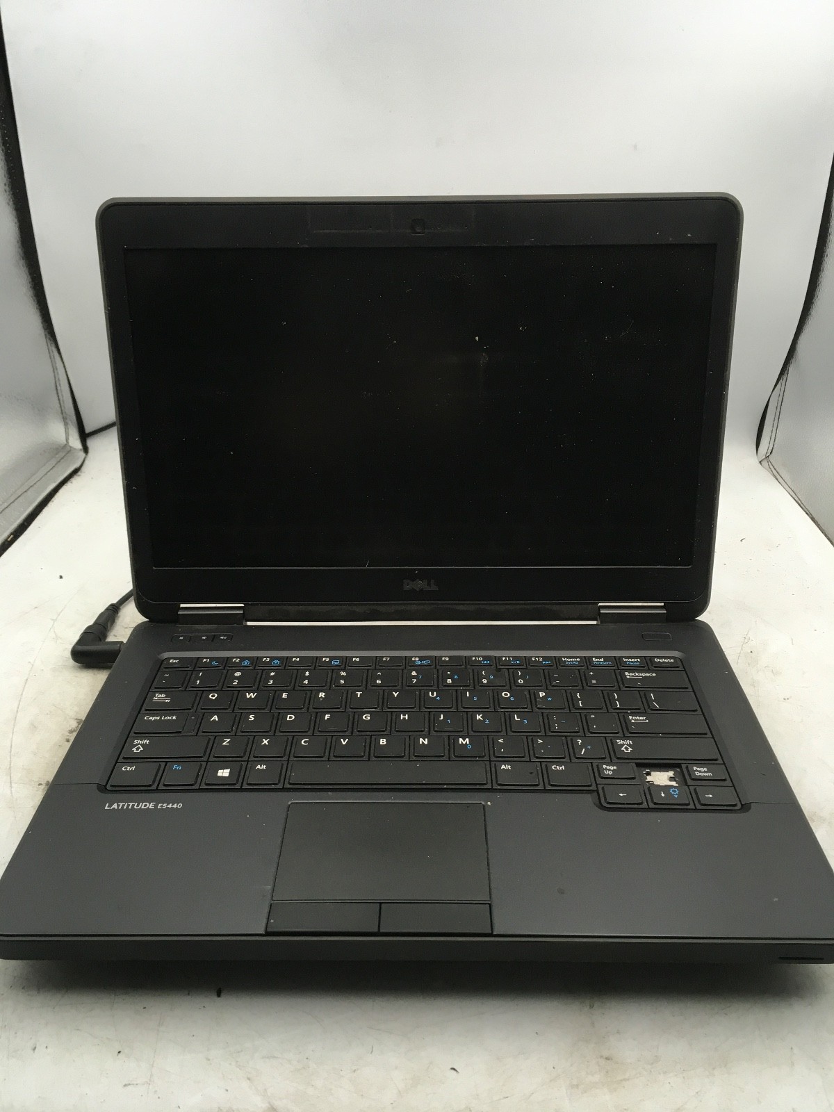 DELL LATITUDE E5440 – FOR PARTS – INTEL I5 – NO RAM – 14″ -READ DESCRIPTION -BB