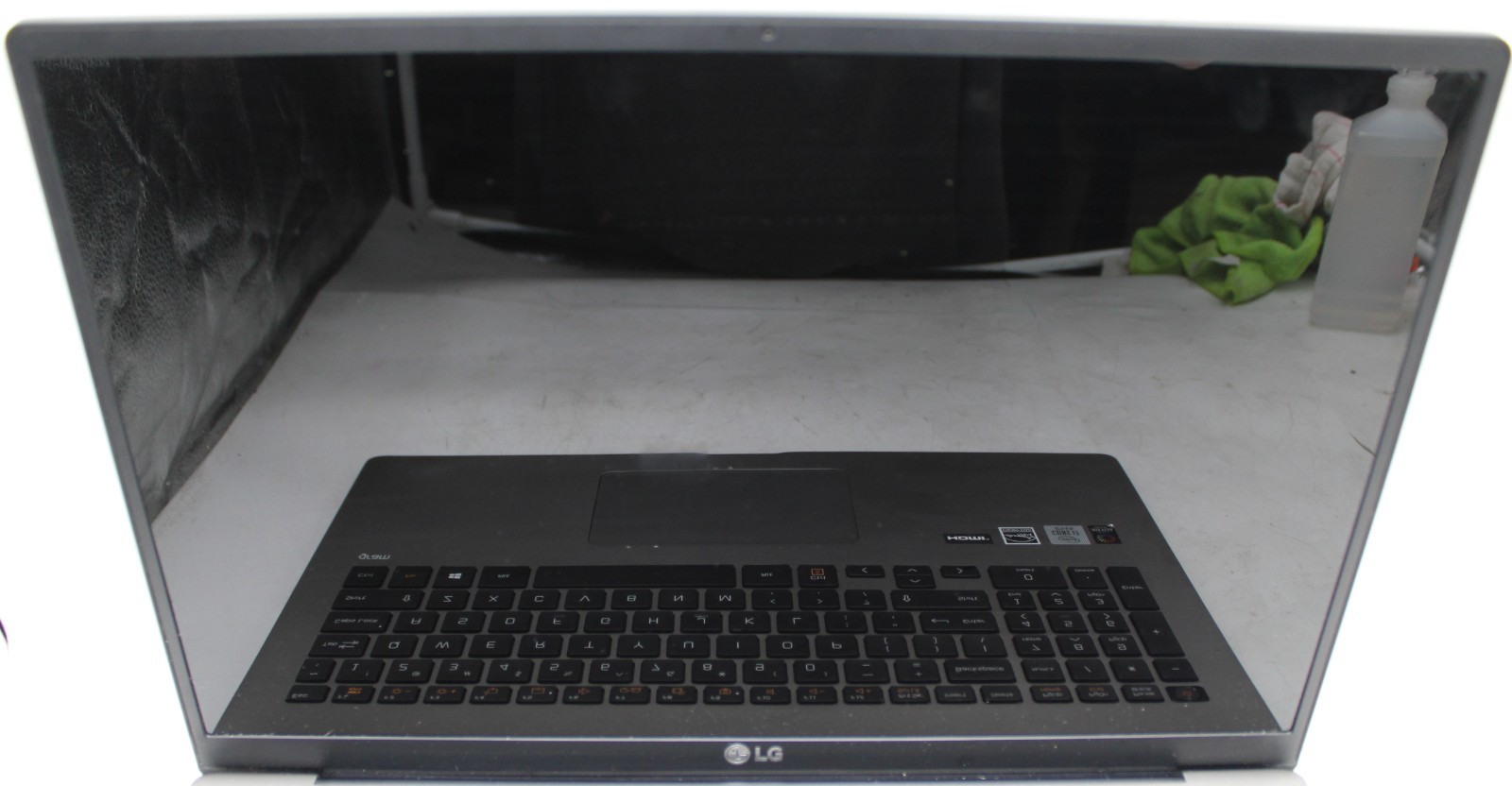 17″ LG Gram Laptop 17Z90N-N.APS9U1 i7-1065G7 1.30GHz 8GB RAM no SSD/OS/Battery