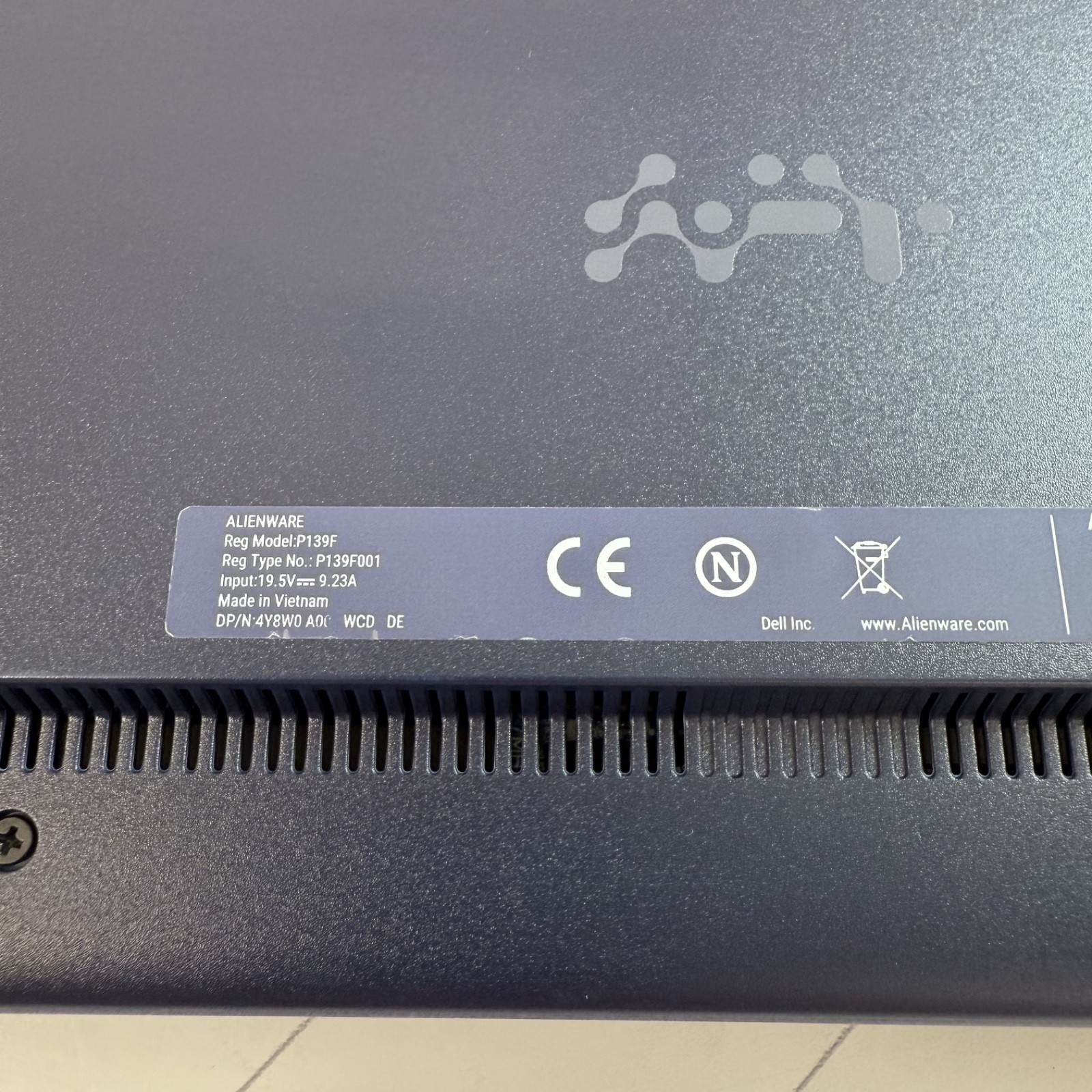 Alienware 16 Aurora AC16250 Intel 7 240H 32 GB 1 TB NVIDIA GeForce RTX 5060 #AW