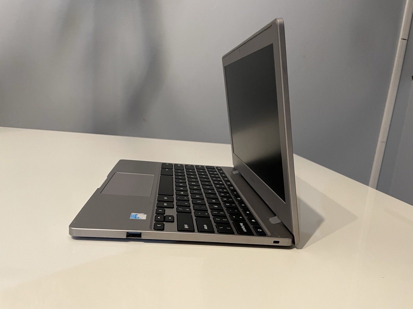 Samsung Chromebook 4+ | intel celeron n4000 | 4GB DDR4 | 32SSD | Used | A
